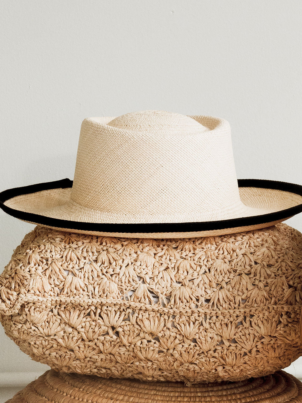 MAPLE HAT WITH TWILL RIBBON