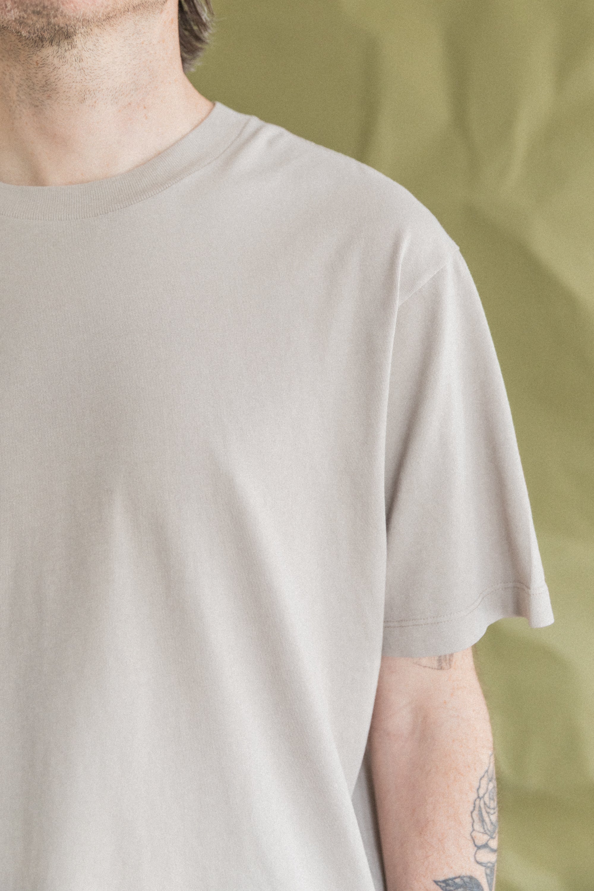 ATHENS TEE IN CONCRETE