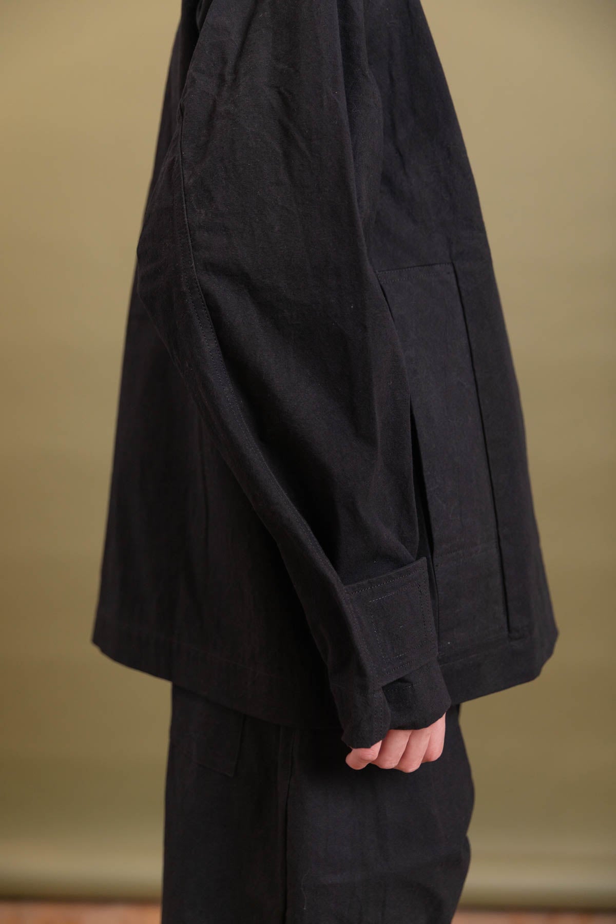 R18 S7 BLOCK JACKET IN BLACK WAX