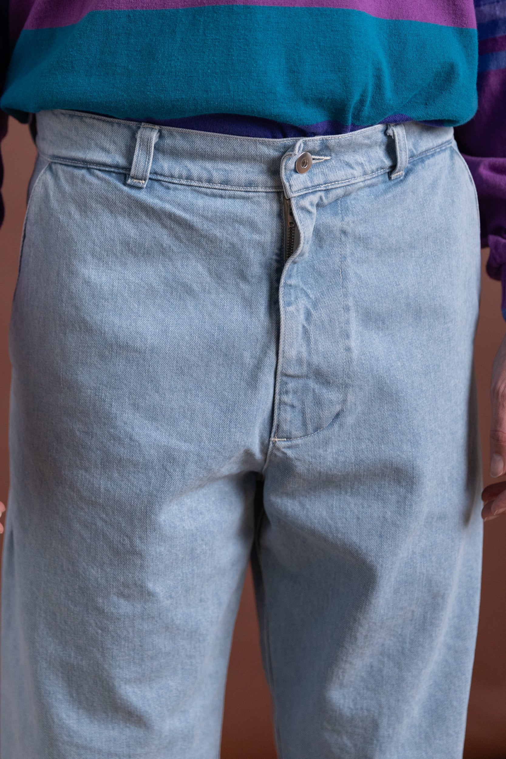 5 POCKET PANTS IN BLEACHED INDIGO