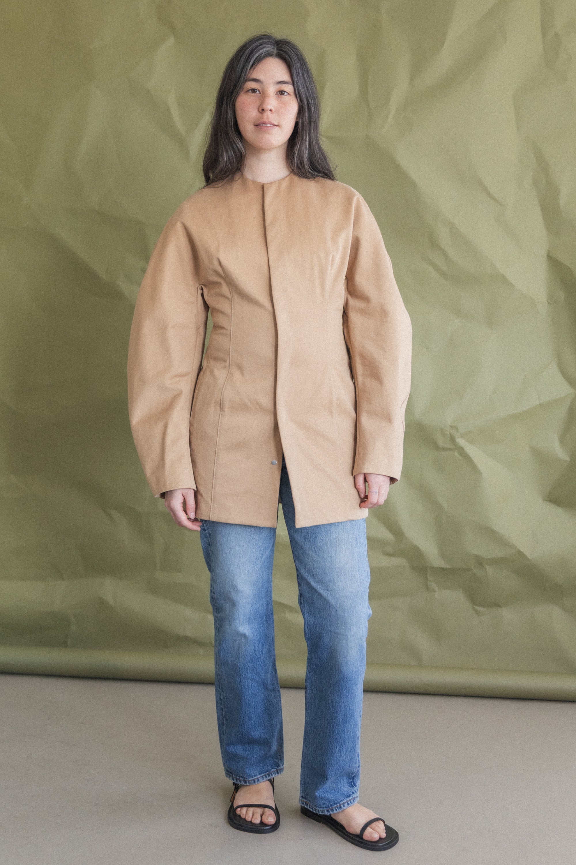 WASHED FINX CHINO HALF COAT IN CAMEL BROWN