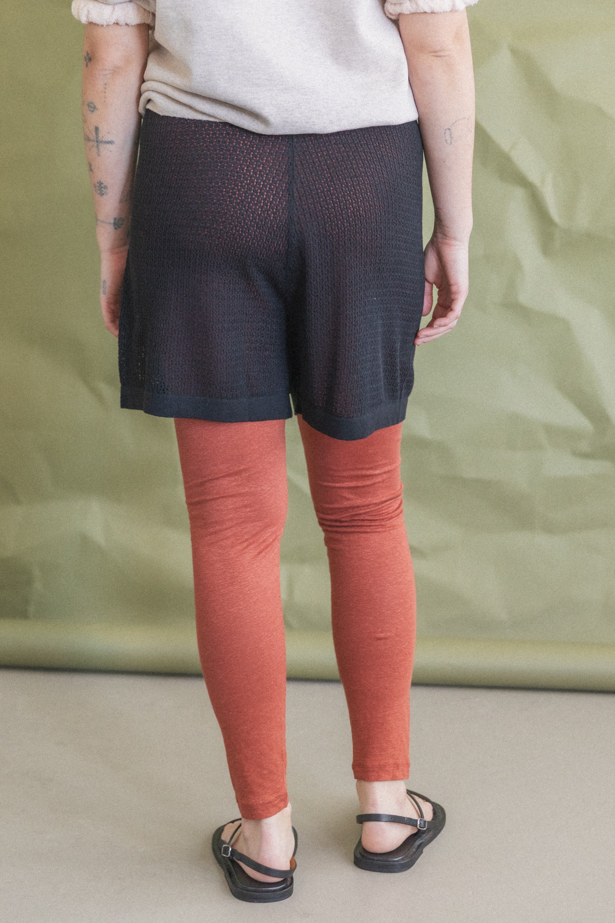 JOHN KNIT SHORT IN BLACK