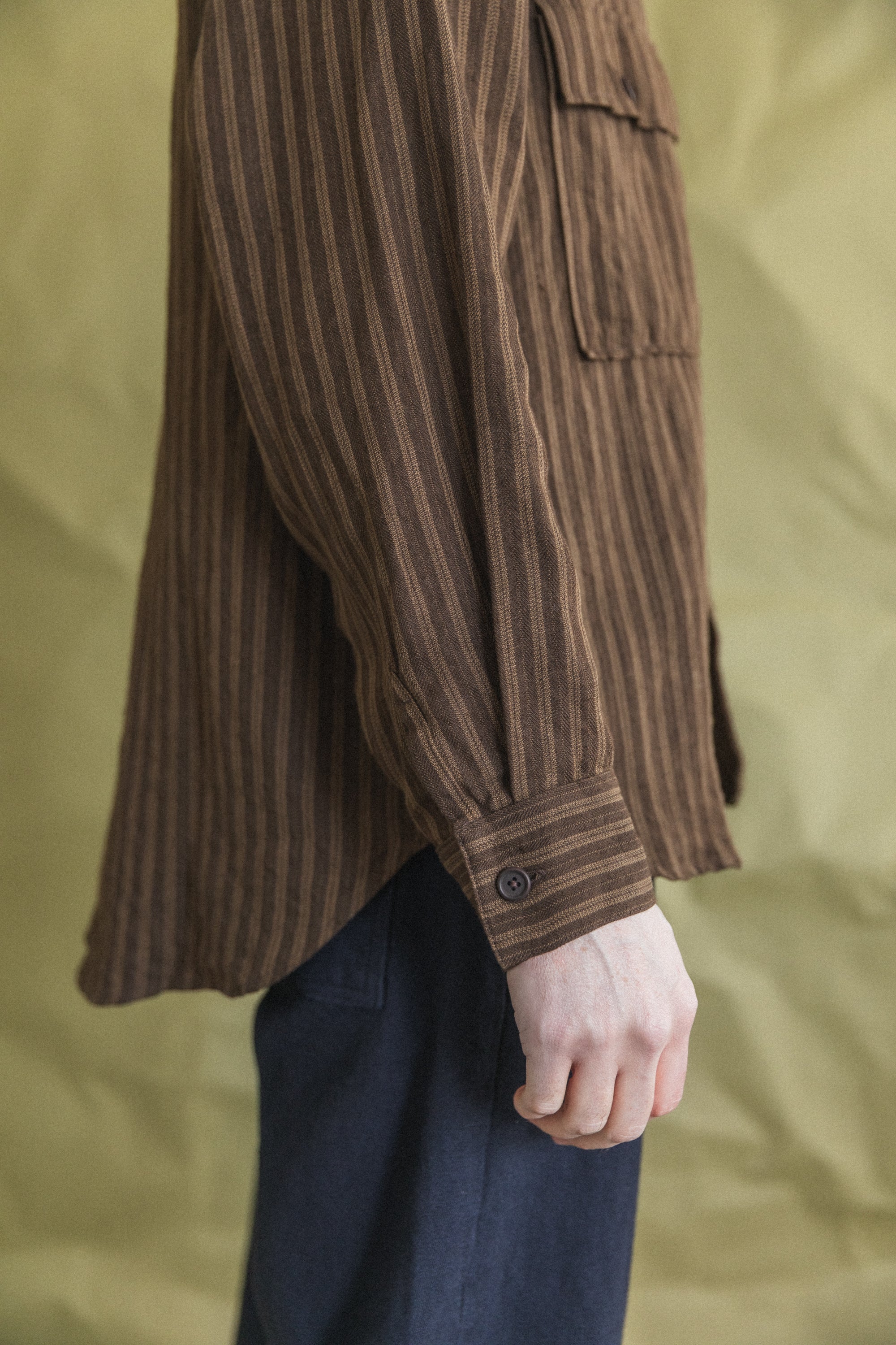 BIG SHIRT IN BROWN OVERDYED LINEN STRIPE