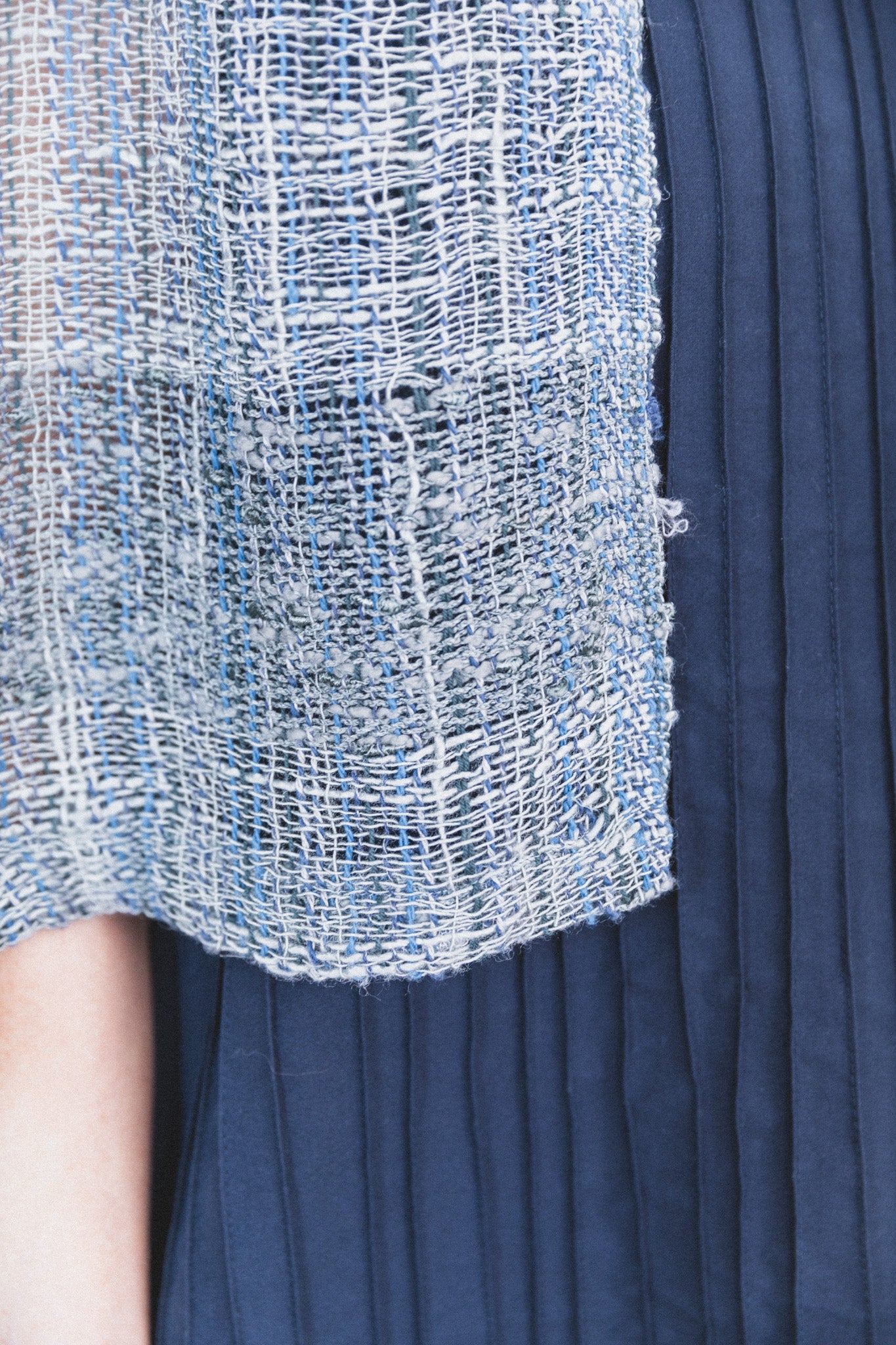 INDIGO AND METALLIC STOLE