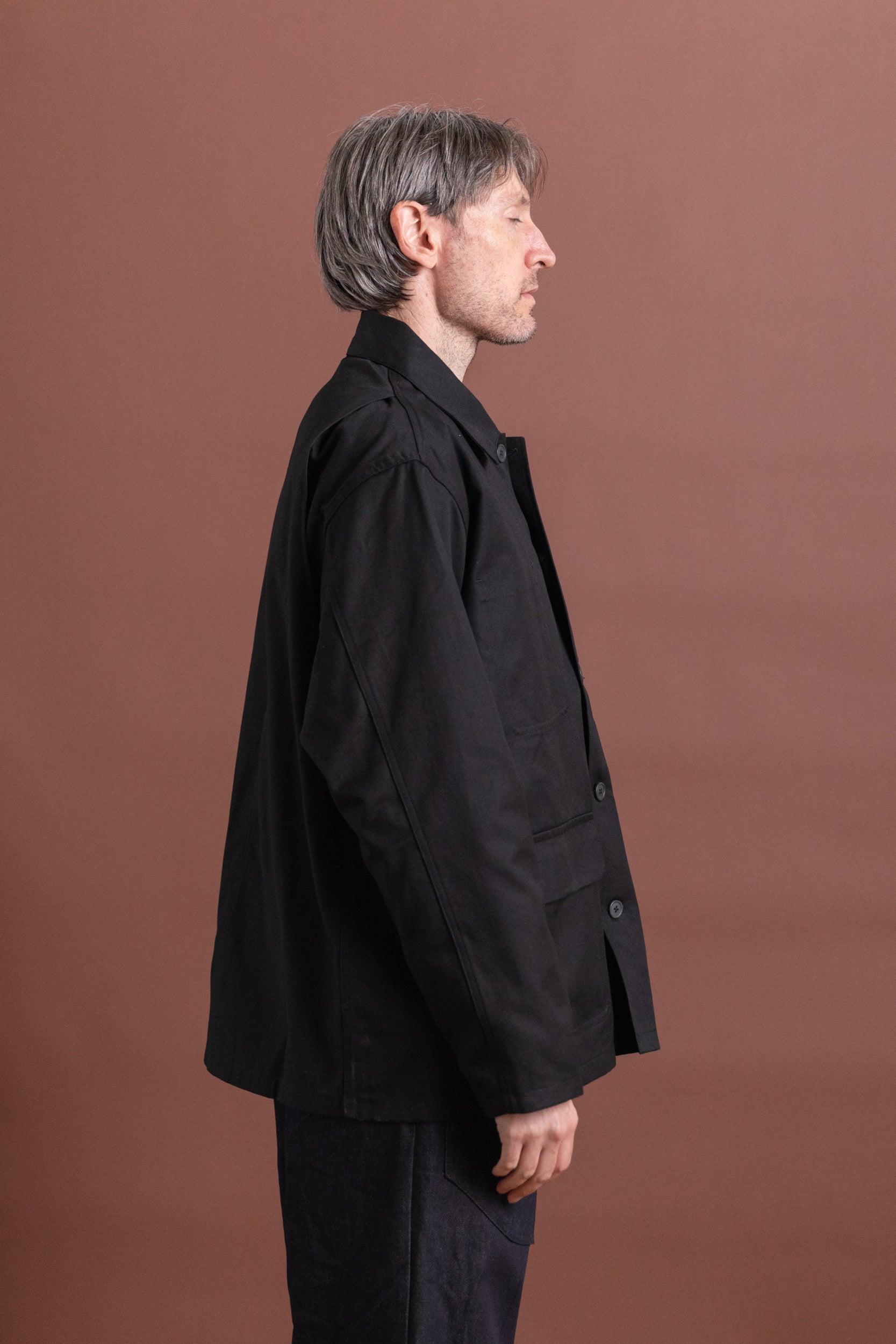 R0J2 JABOK WORK JACKET IN BLACK COTTON TWILL