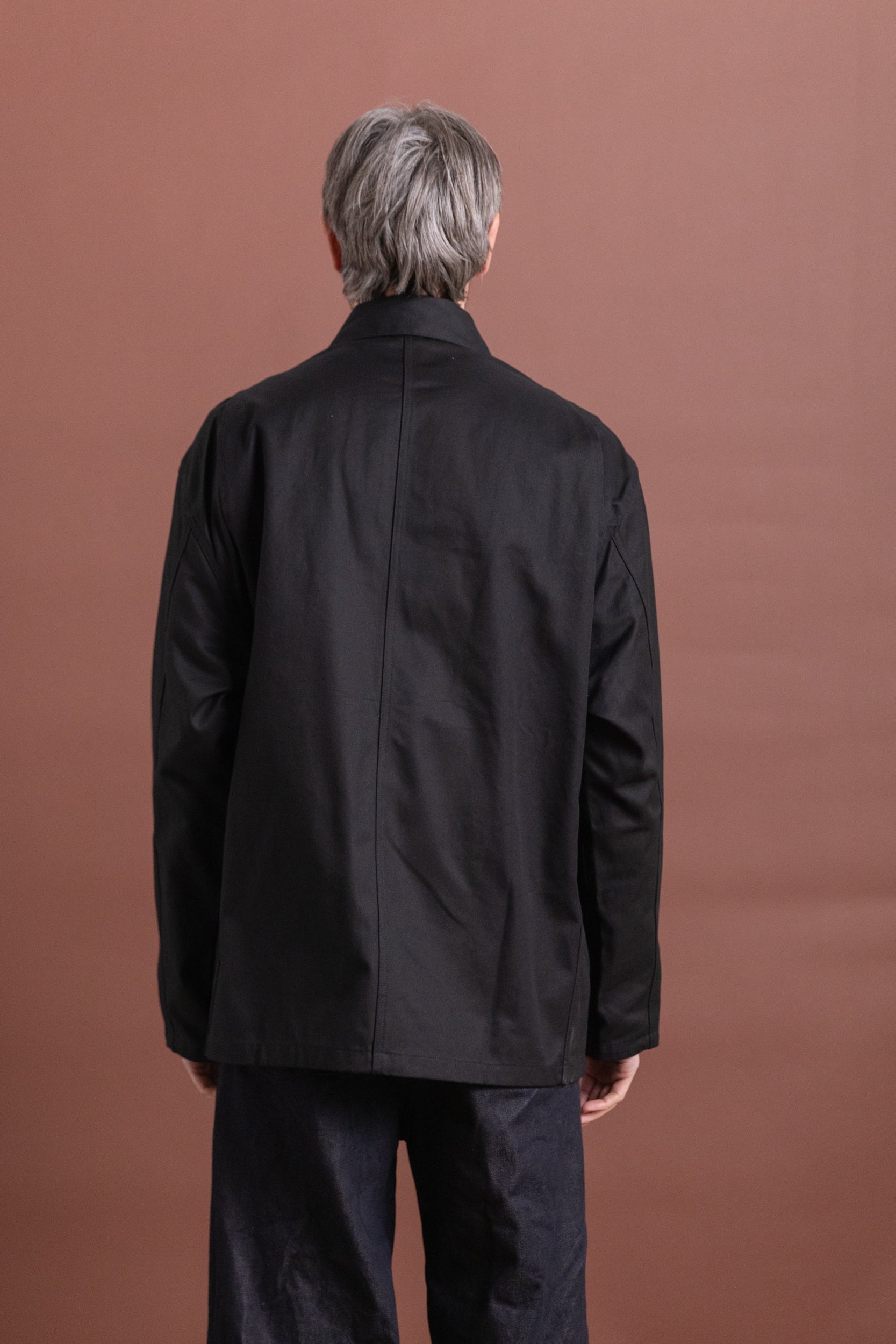 R0J2 JABOK WORK JACKET IN BLACK COTTON TWILL