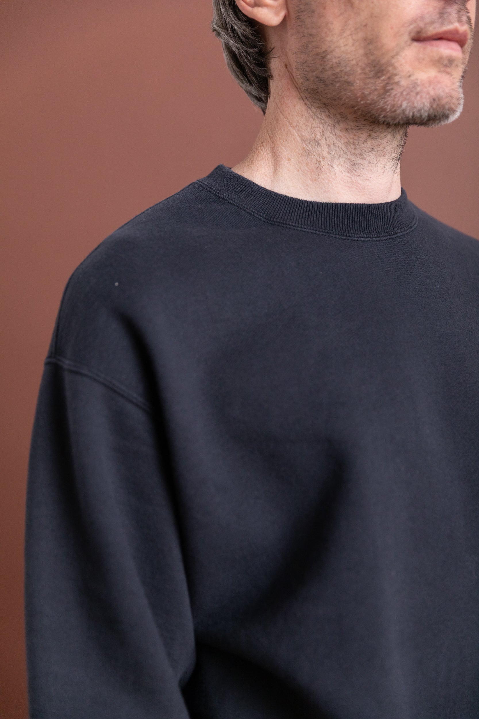RELAX FIT DENSELY KNIT SWEAT SHIRT IN DARK NAVY