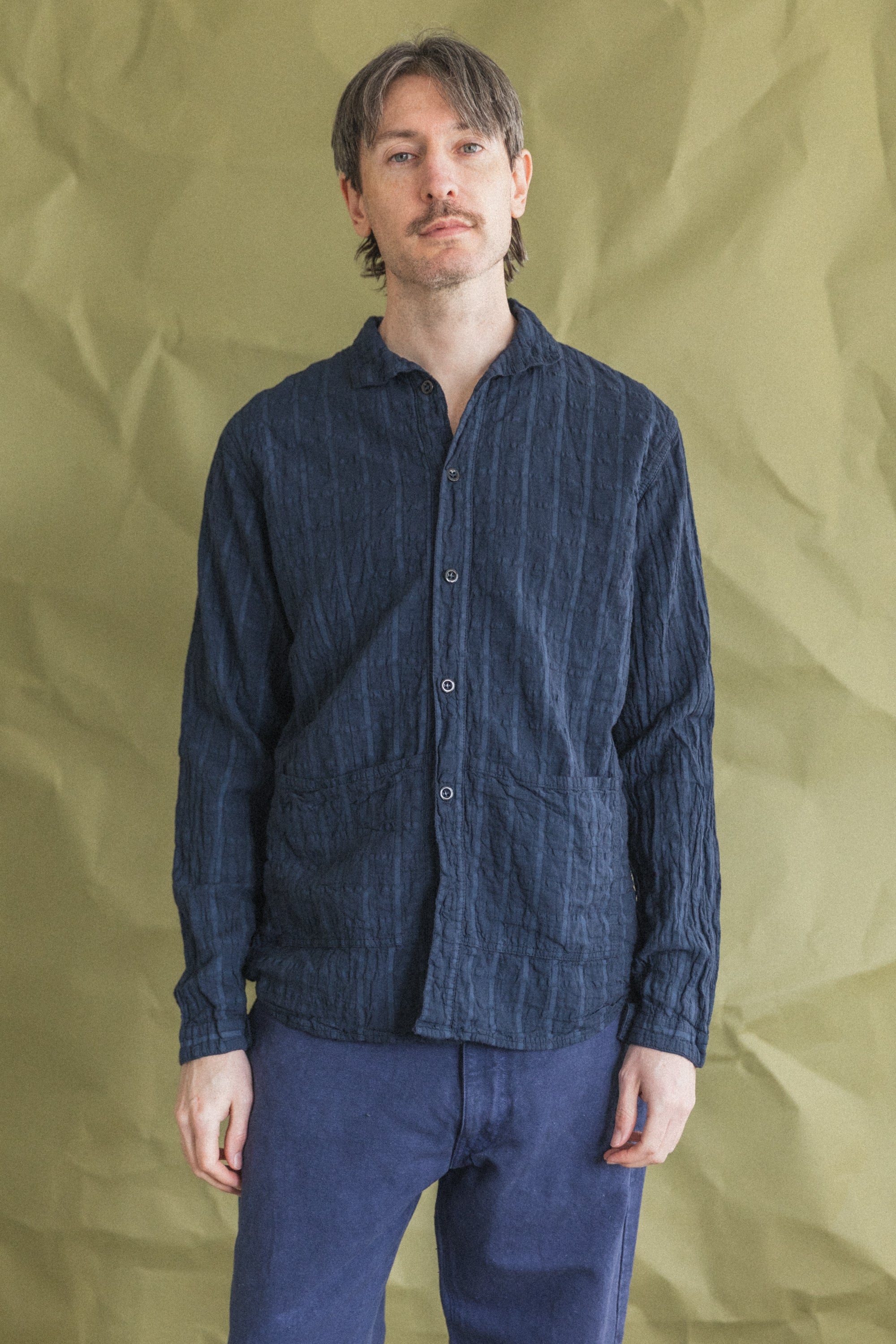 FLIPPED COLLAR SHIRT IN HADAL BLUE AIRBAG CAMBRIC