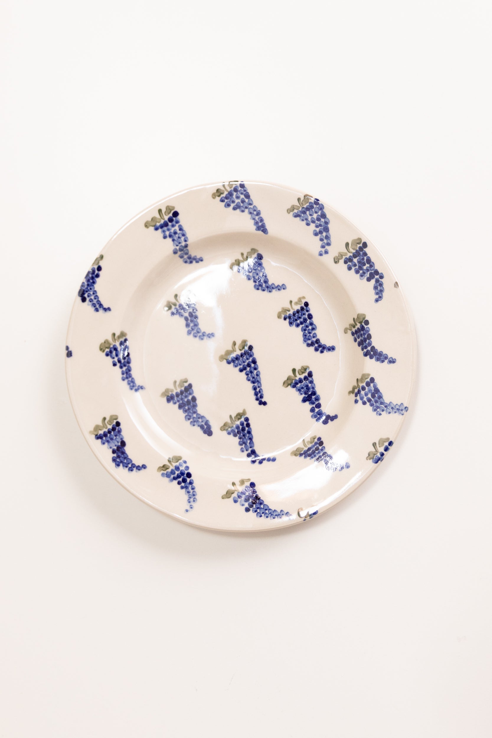 GRAPES MEDIUM ROUND PLATE