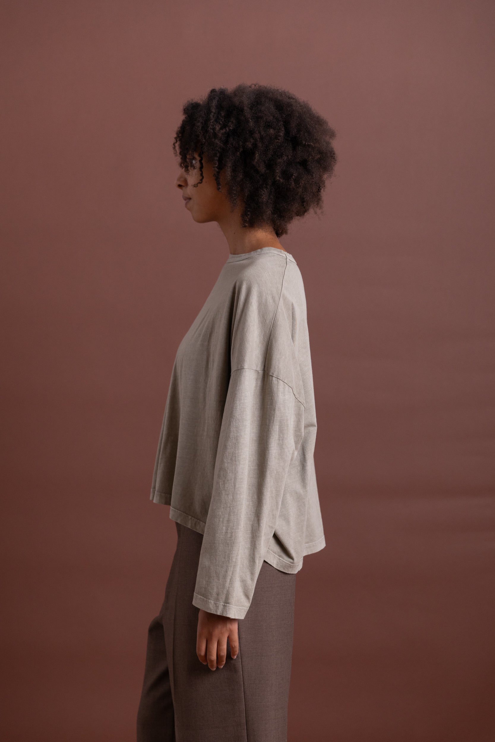 WIDE LONG SLEEVE TEE IN LIMESTONE