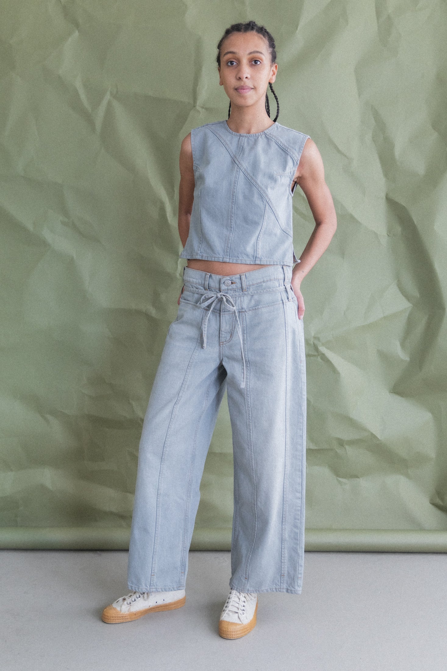 TIE FRONT SLING JEANS IN LUNAR DENIM