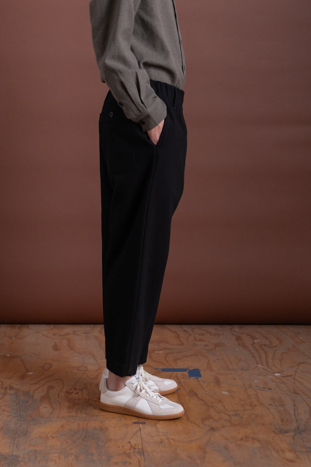 ELASTIC PANT IN BLACK COTTON KERSEY
