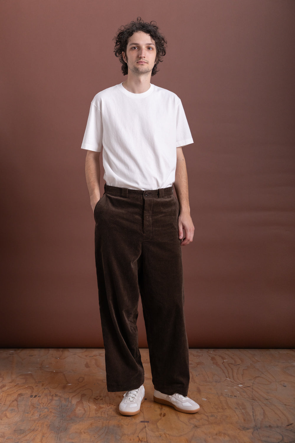 FLAT FRONT PANTS IN BROWN SUMI INK CORDUROY