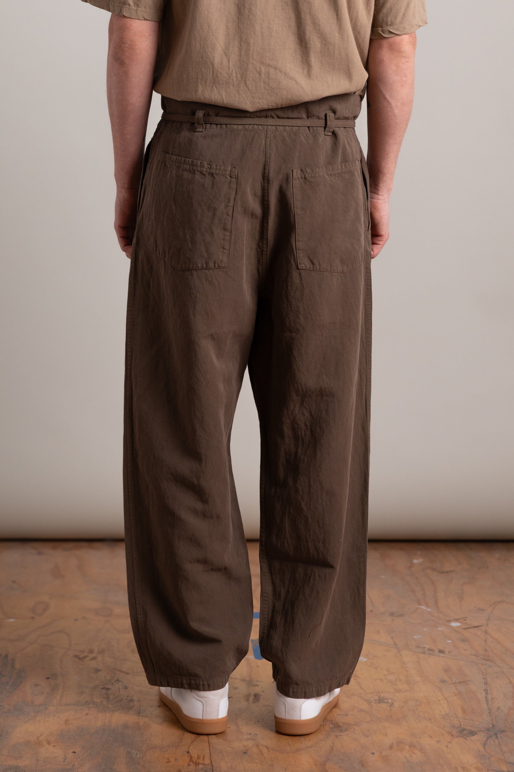GABA TRAVELLER EASY PANTS IN CUB BROWN