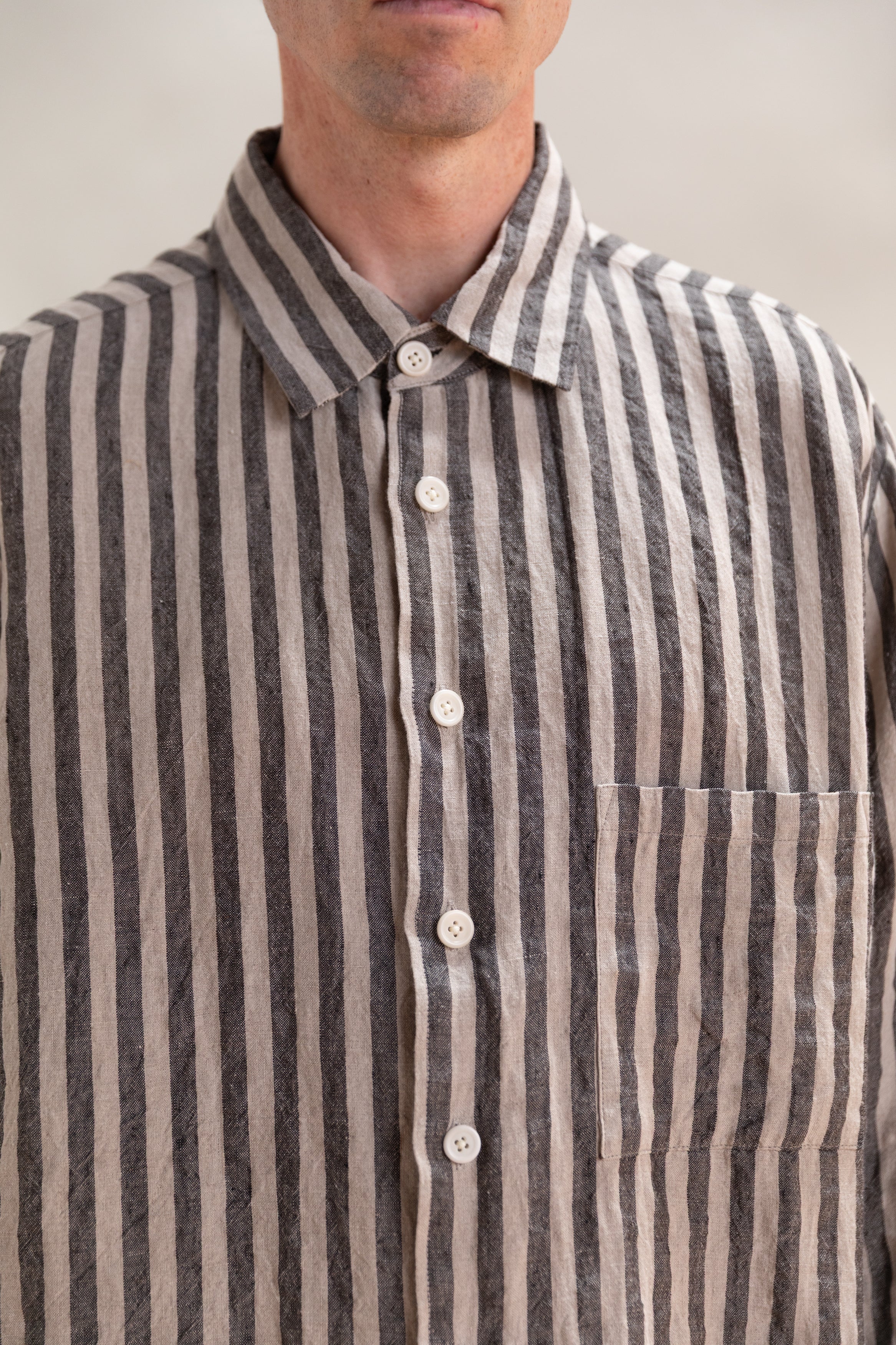 DRESS SHIRT IN STRIPED LINEN
