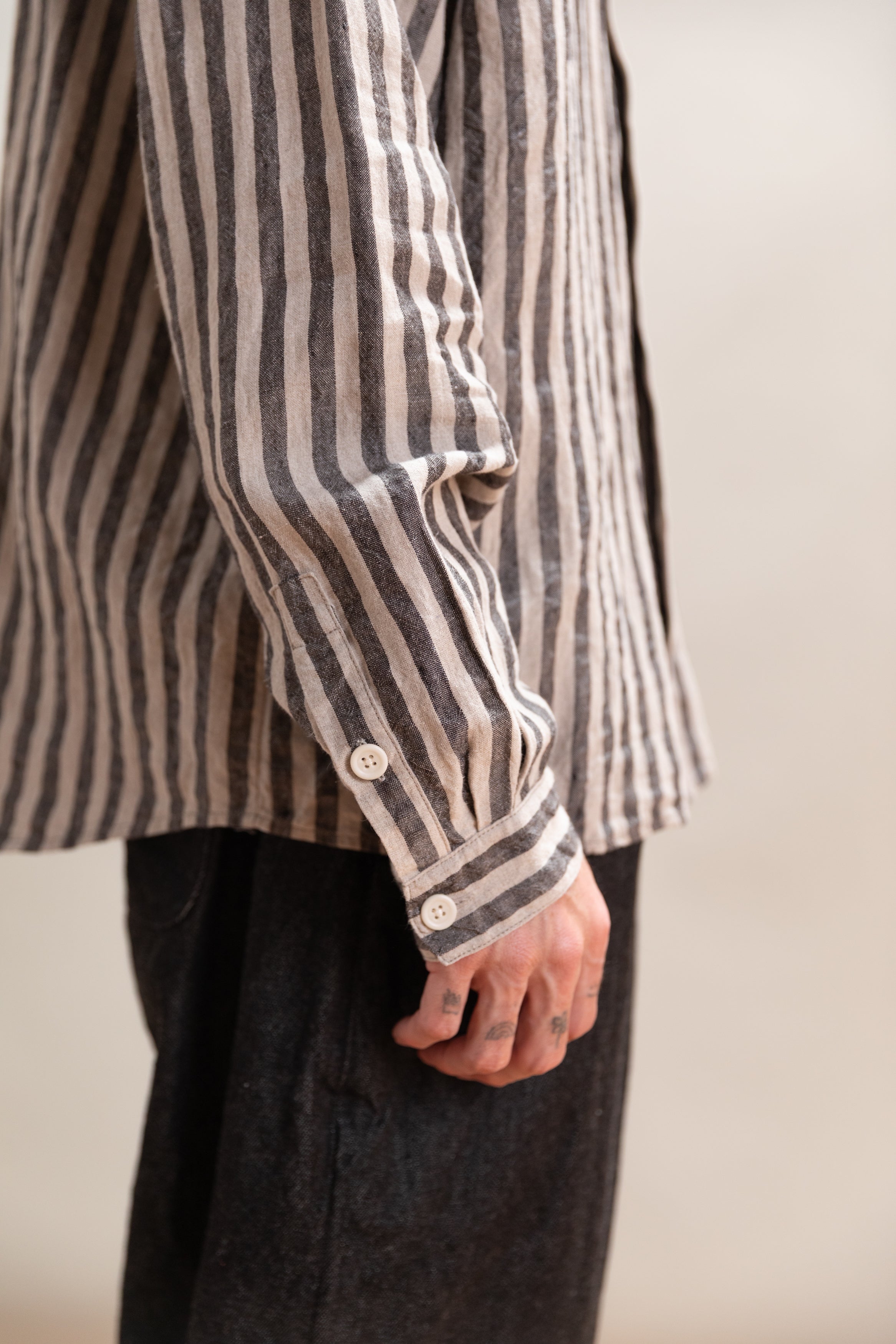 DRESS SHIRT IN STRIPED LINEN