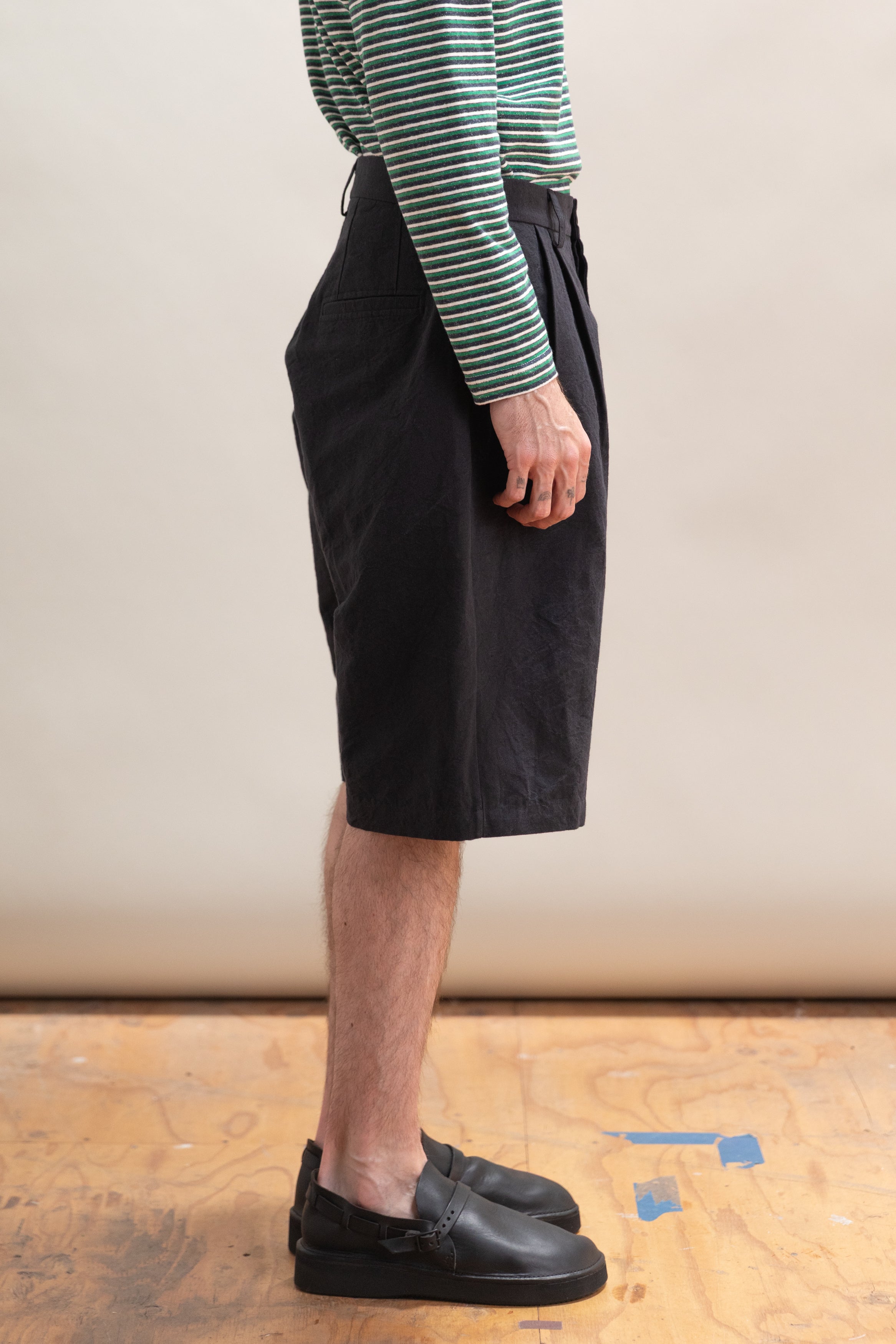 DRESS SHORTS IN LINEN/COTTON BUFF