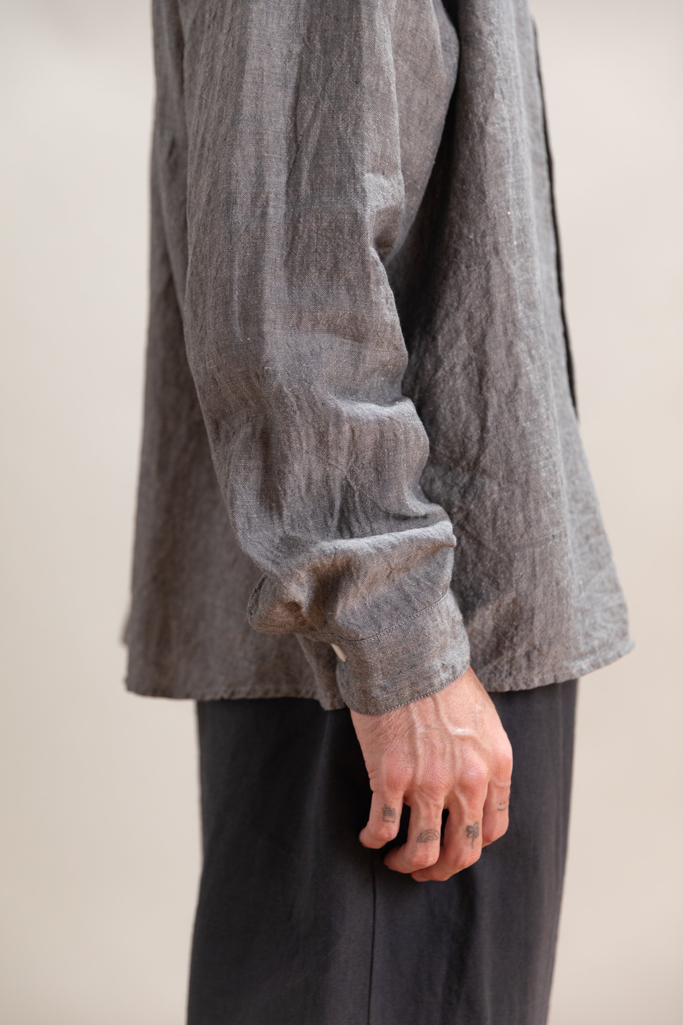 TENT SHIRT IN SPECKLED LINEN