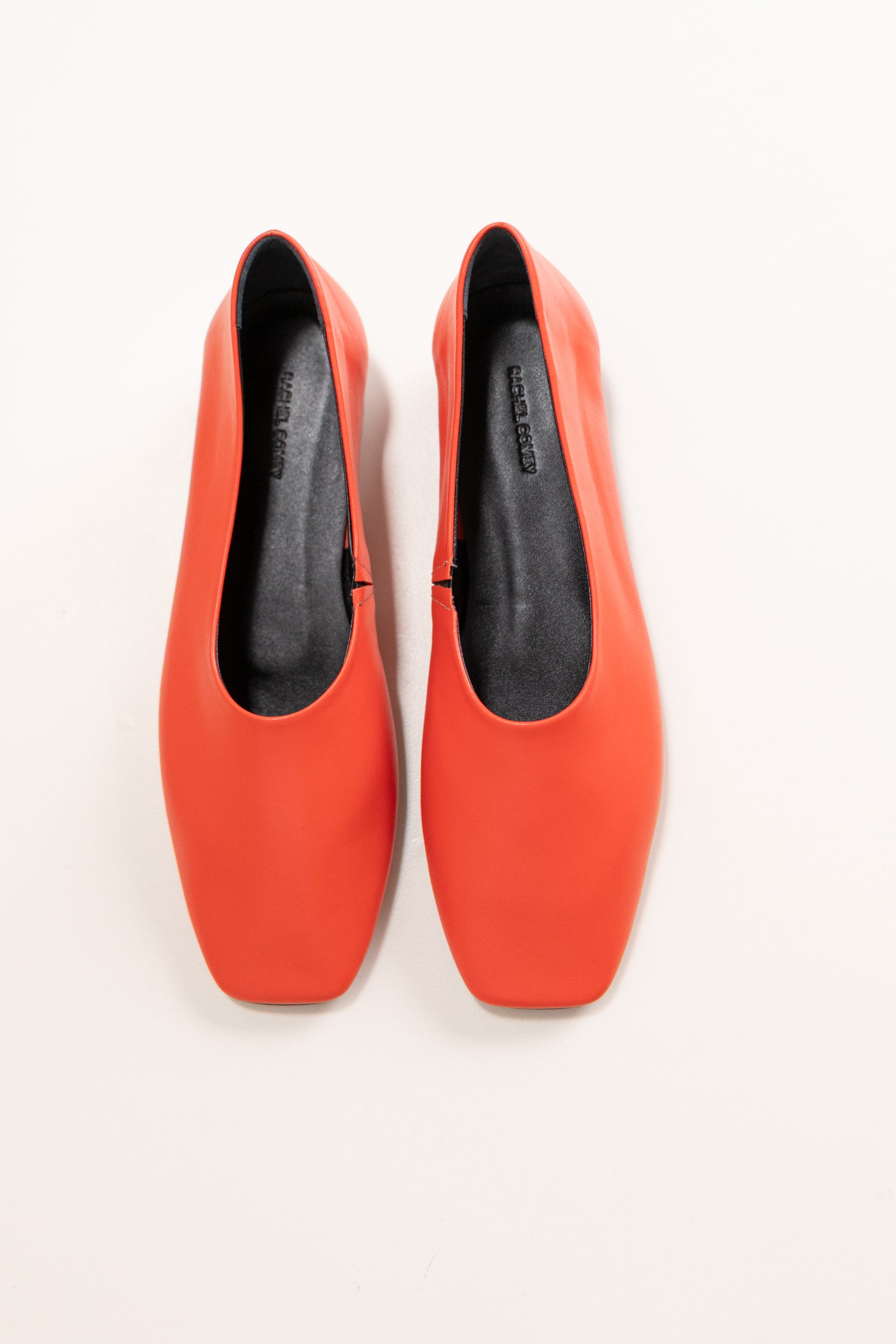 BARRAL FLAT IN ORANGE LEATHER
