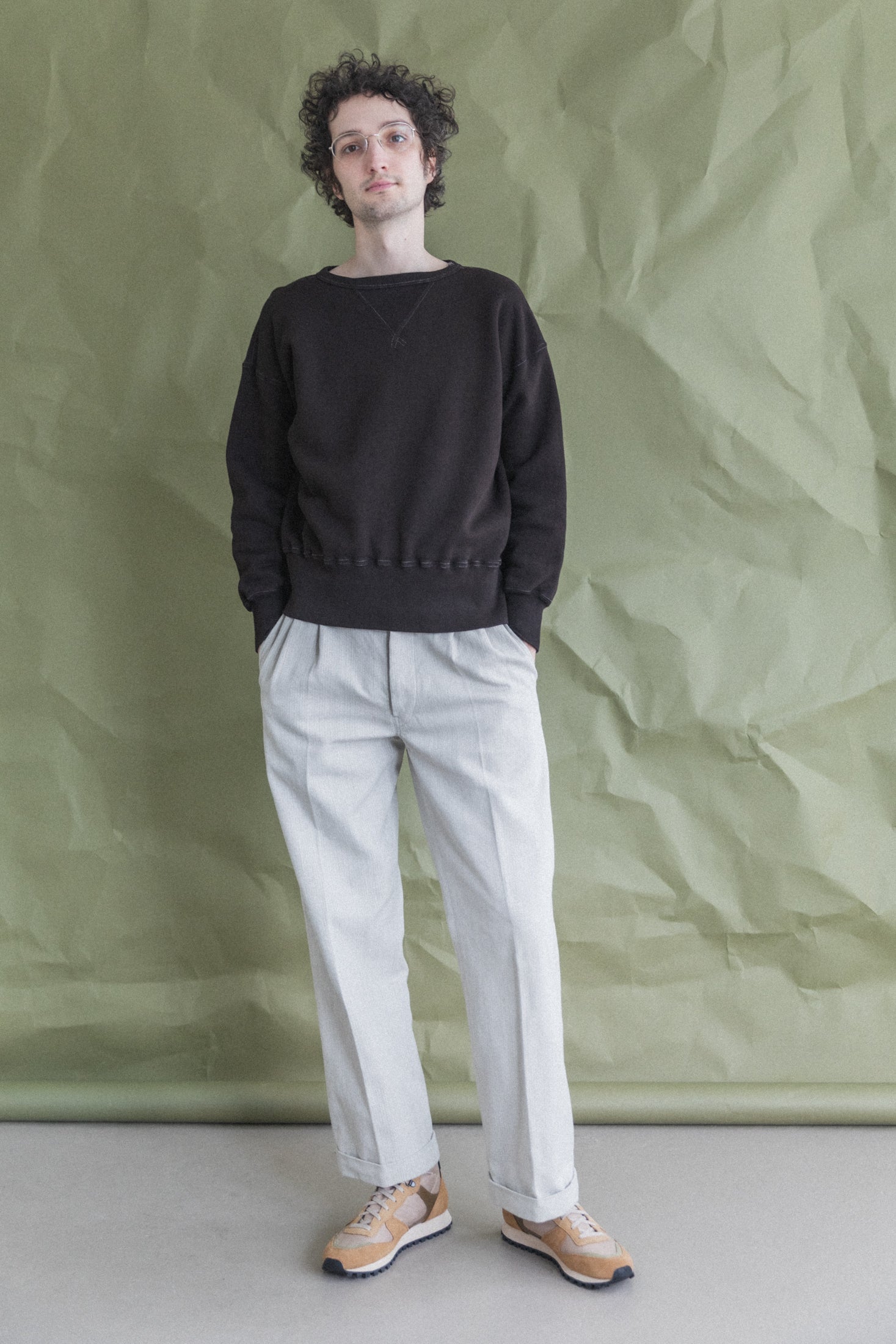 LOT 603 SWEATSHIRT IN MUD DYED BROWN