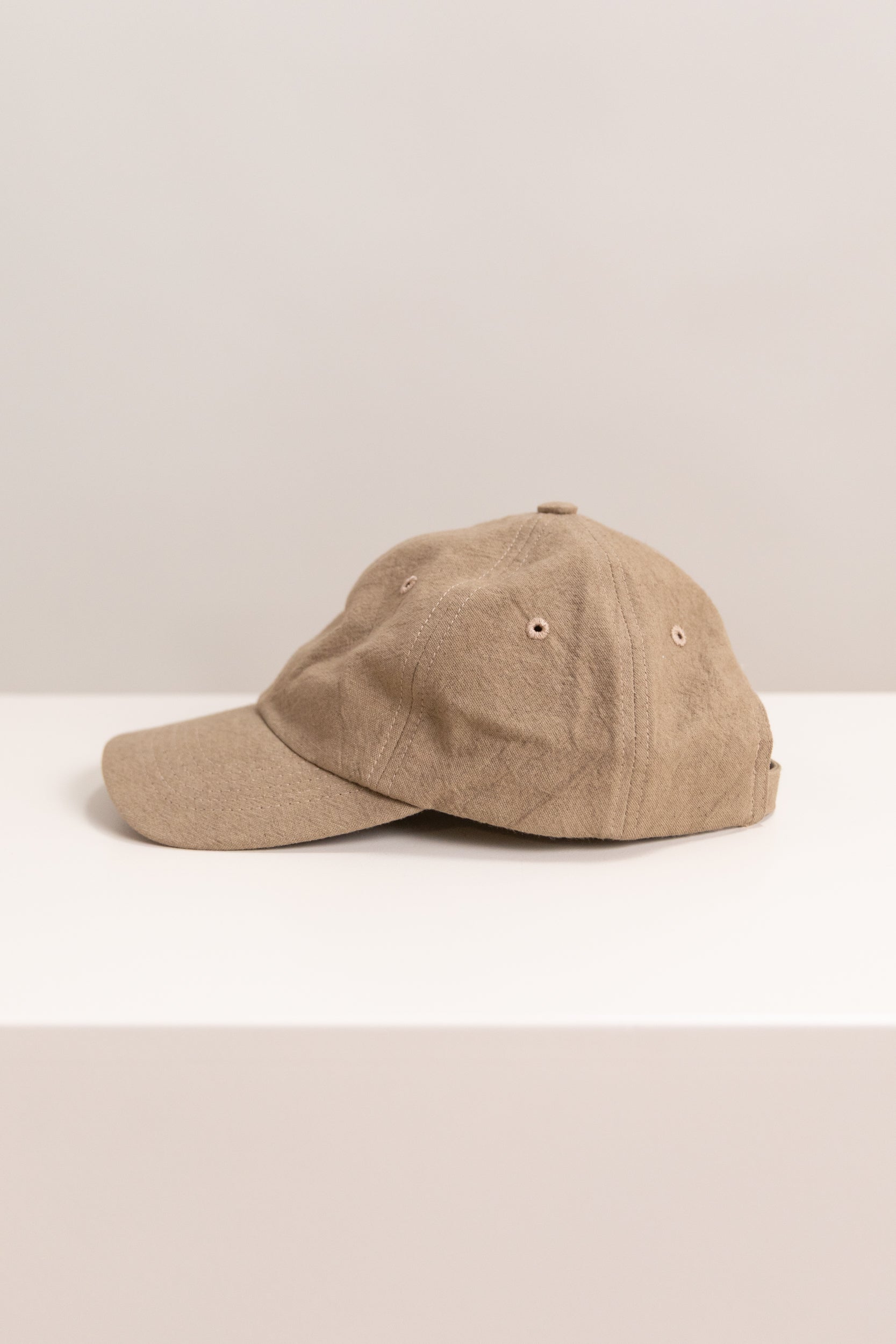 BALL CAP IN TAN COTTON LINEN CANVAS