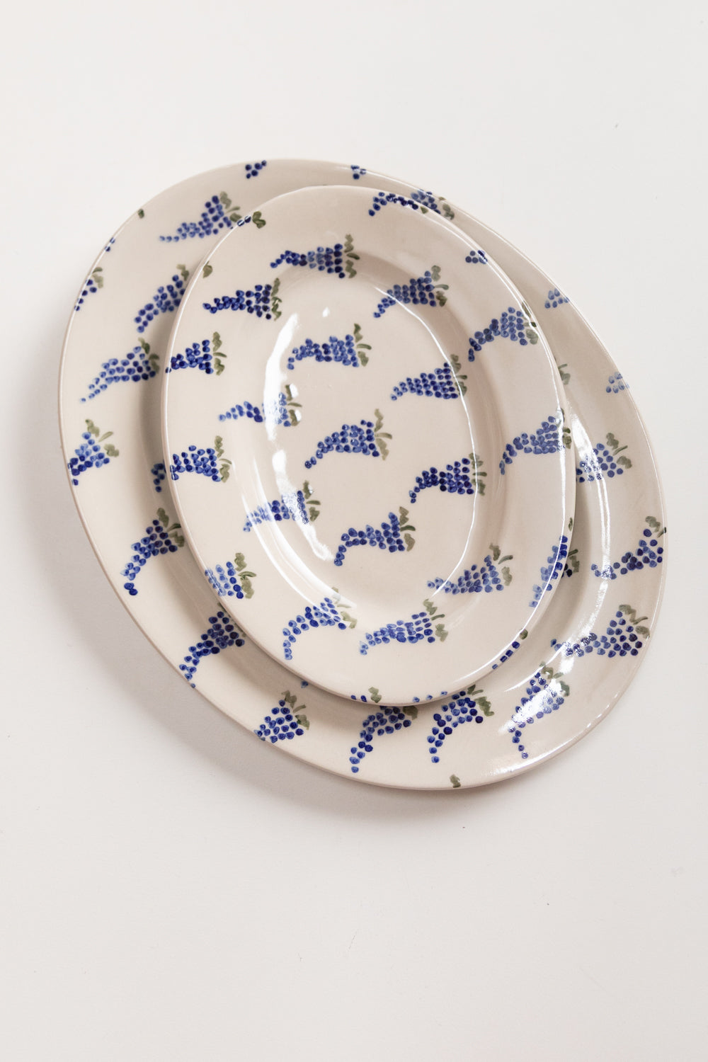 GRAPES MEDIUM OVAL PLATTER