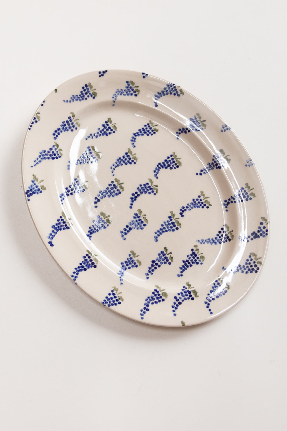 GRAPES MEDIUM OVAL PLATTER