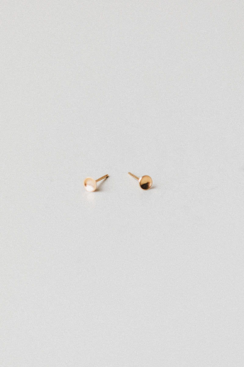 CUP STUDS IN 14K GOLD