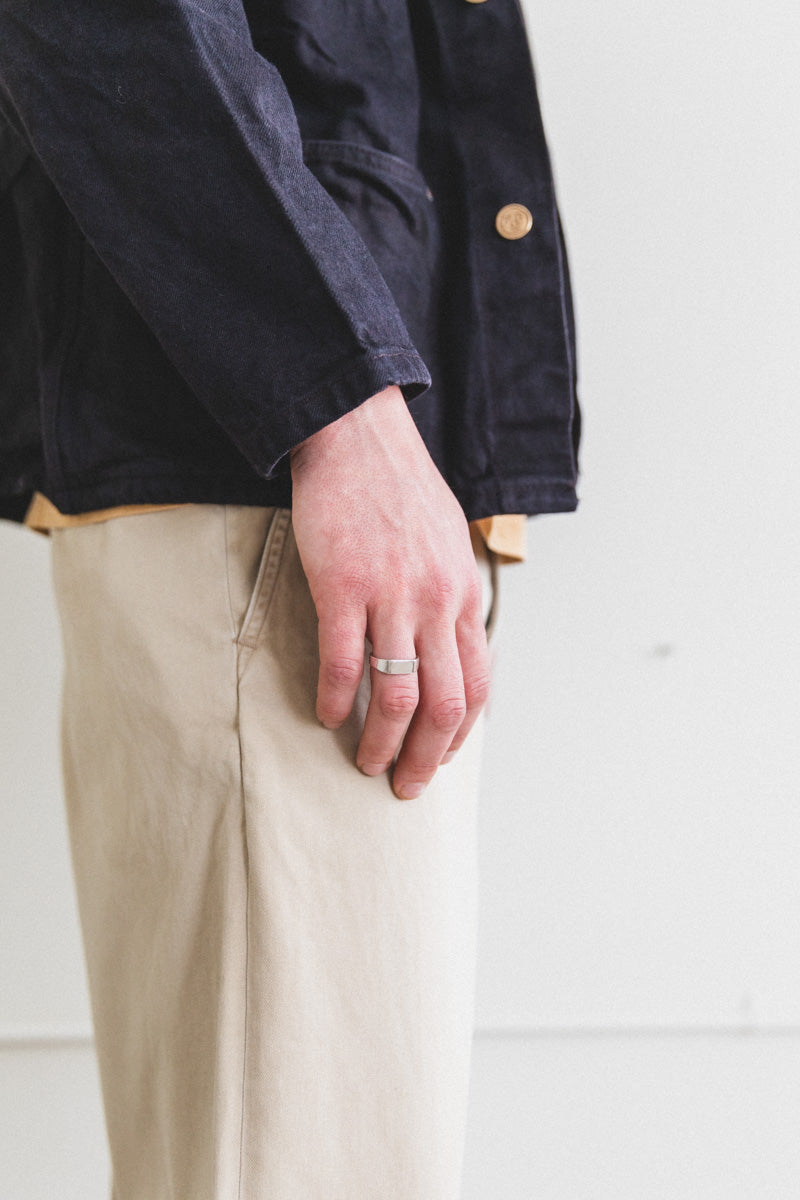 NIKO SIGNET RING IN SILVER