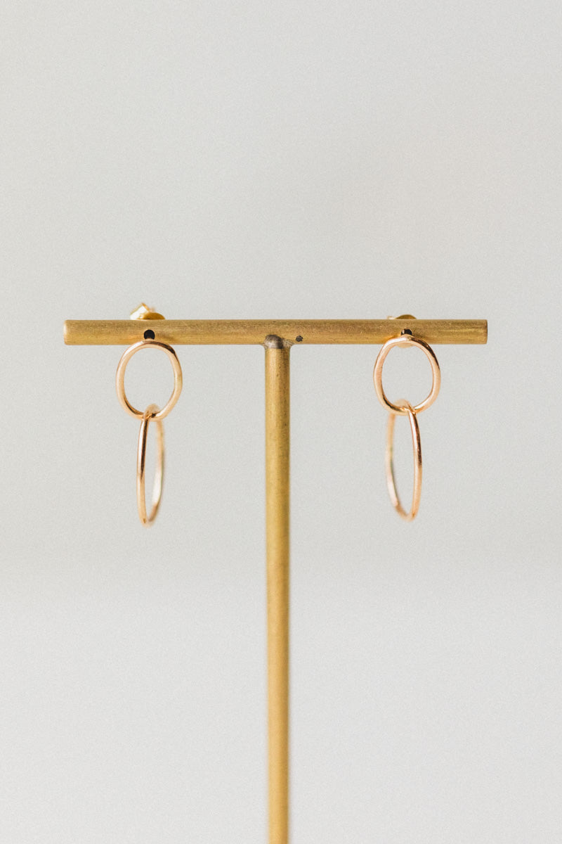 SMALL CHAIN EARRINGS IN 14K GOLD
