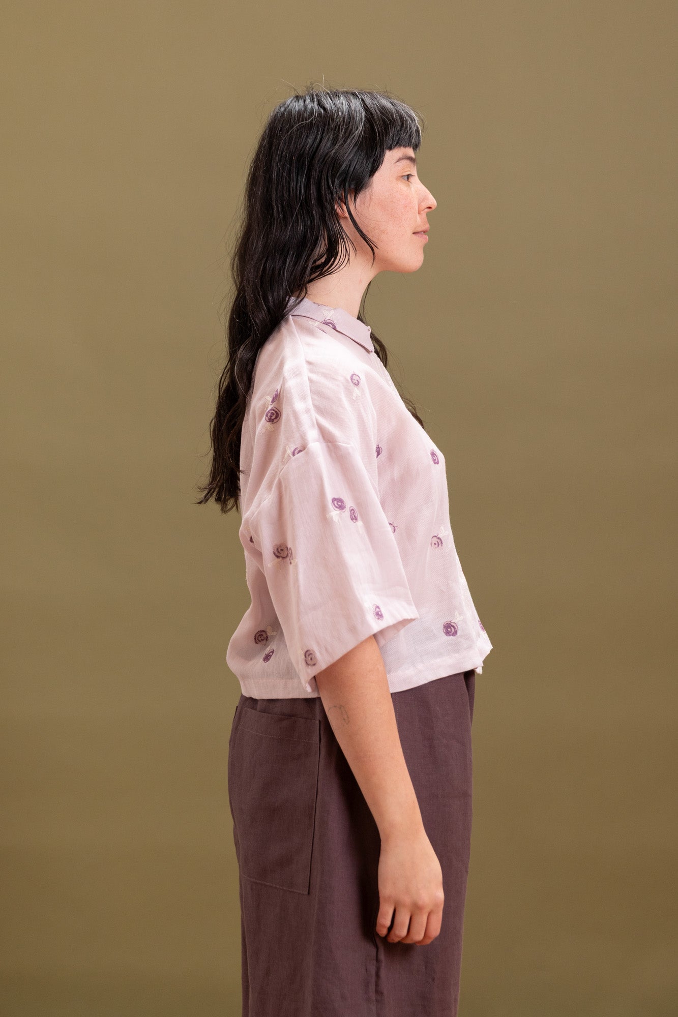 EMBROIDERY BLOUSE IN LIGHT PINK COTTON/RAMIE