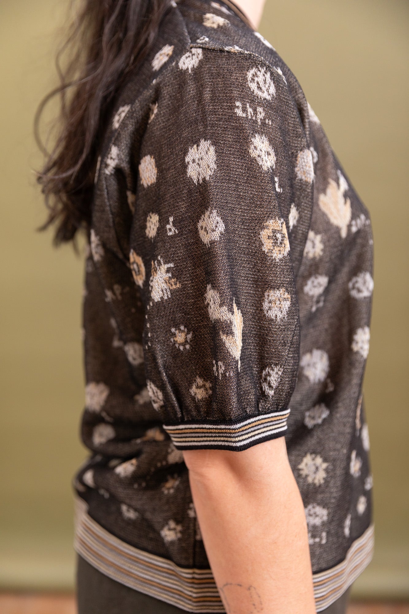 JACQUARD KNIT PULLOVER IN BLACK