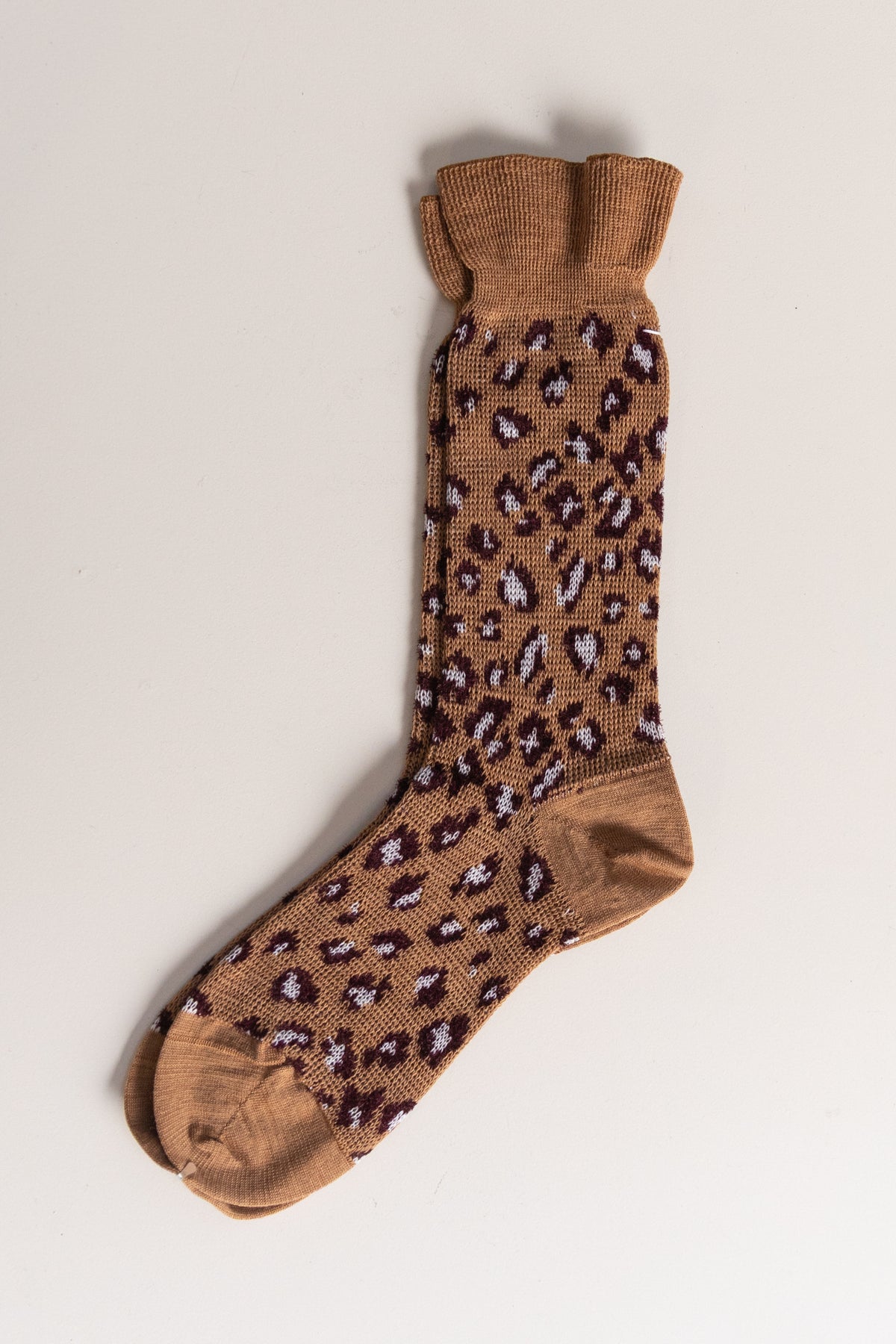 LEOPARD SOCKS IN BROWN