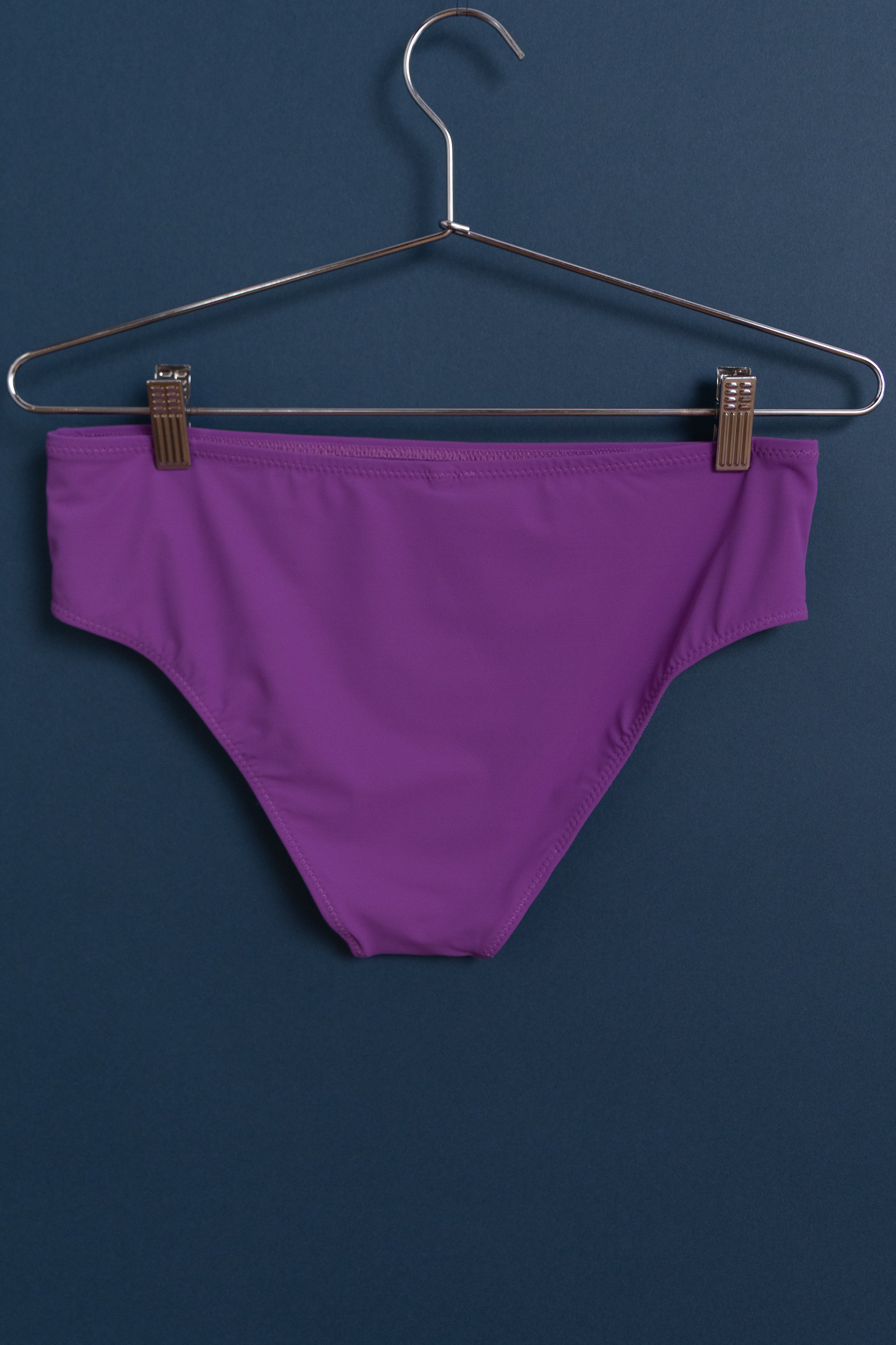 EZRA BIKINI BOTTOM IN VIOLA