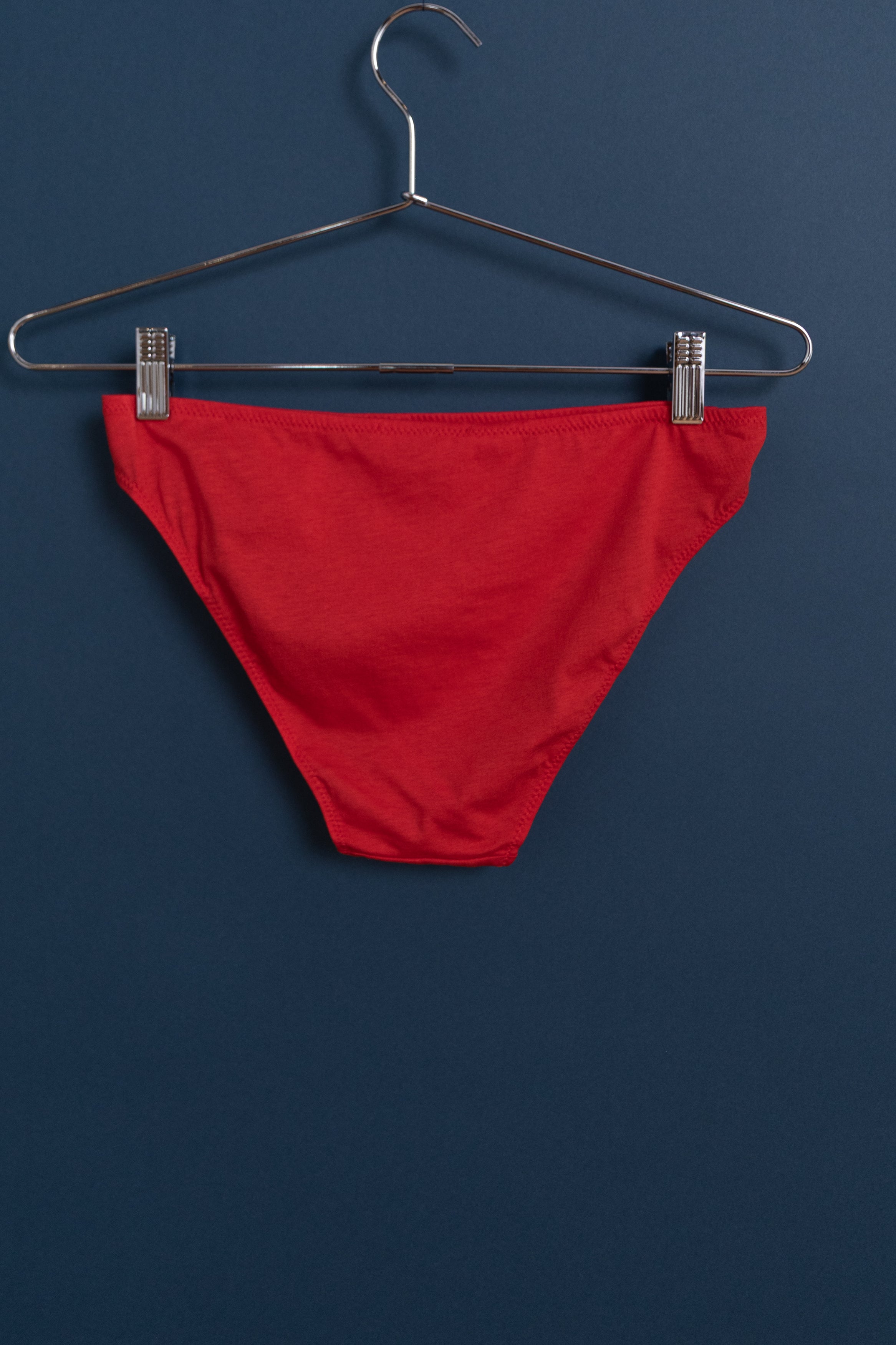 JOSIE PANTY IN SCARLET
