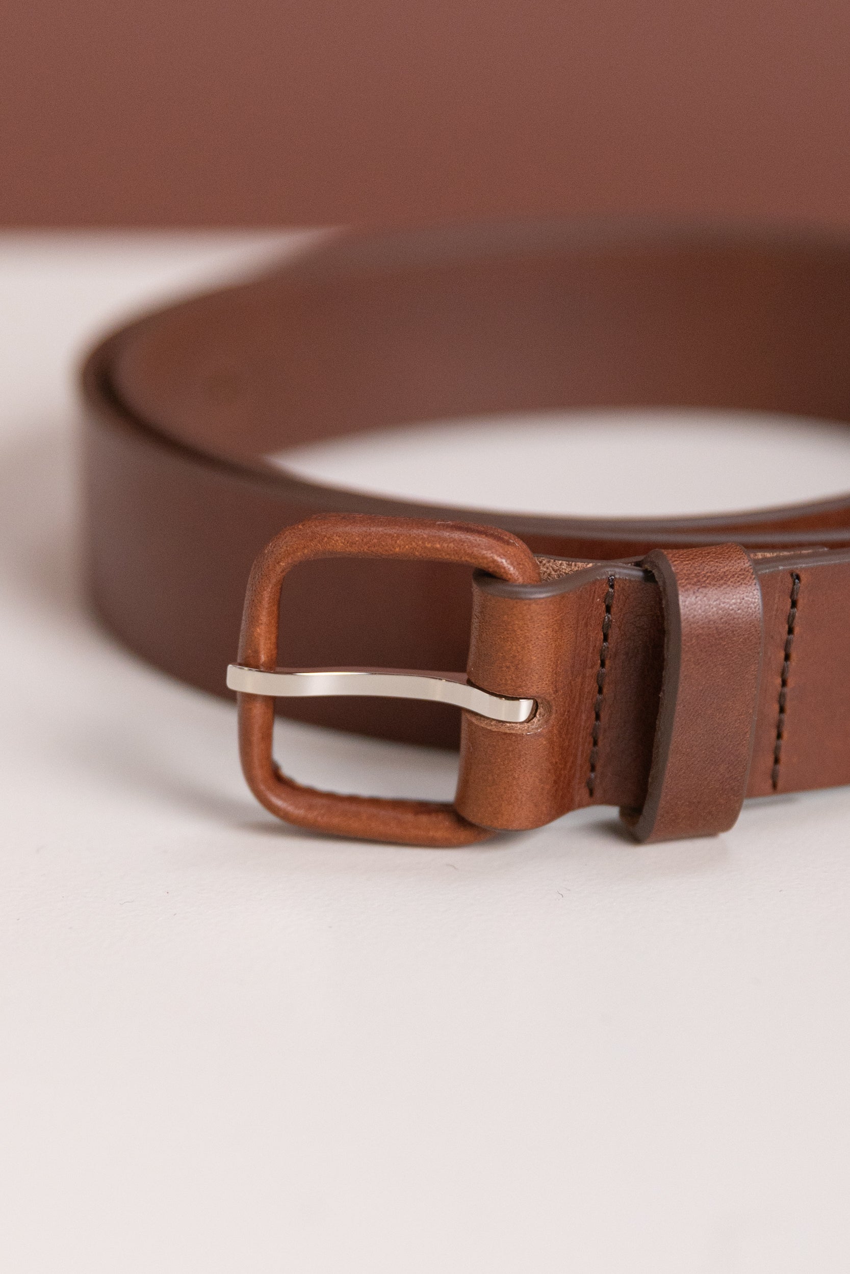 LOGIC BELT IN BROWN