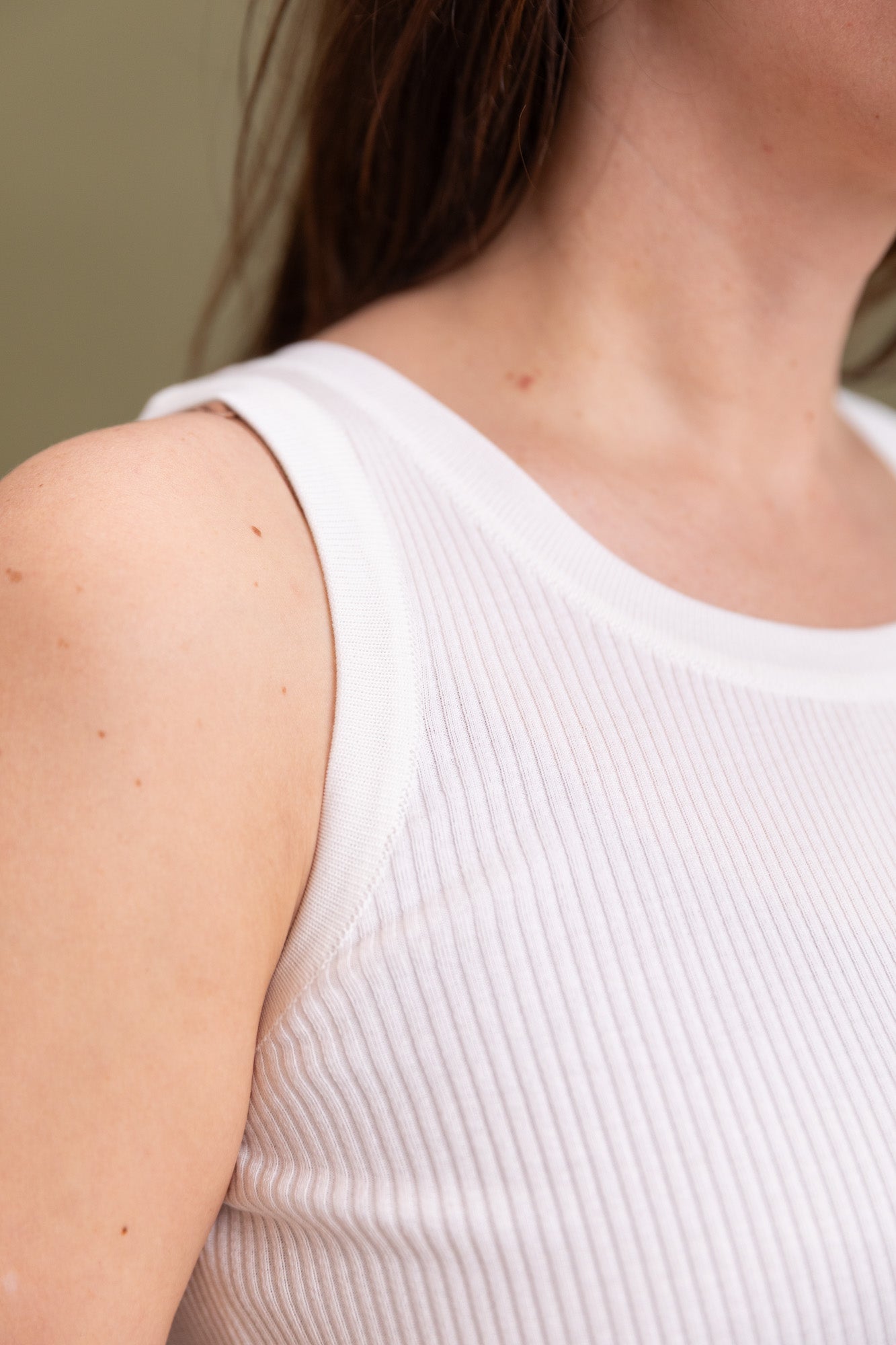 COTTON HIGH GAUGE RIB KNIT TANK TOP IN WHITE