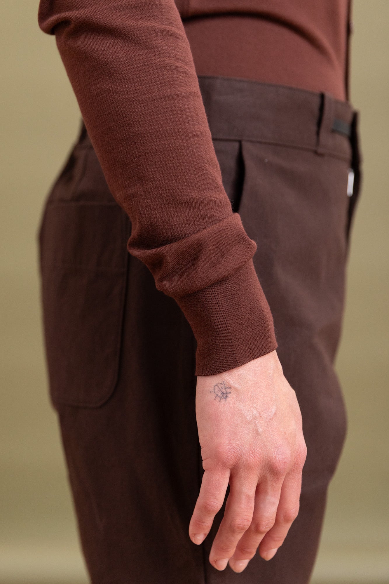 SUPER HIGH GAUGE COTTON KNIT SHIRT CARDIGAN IN BROWN