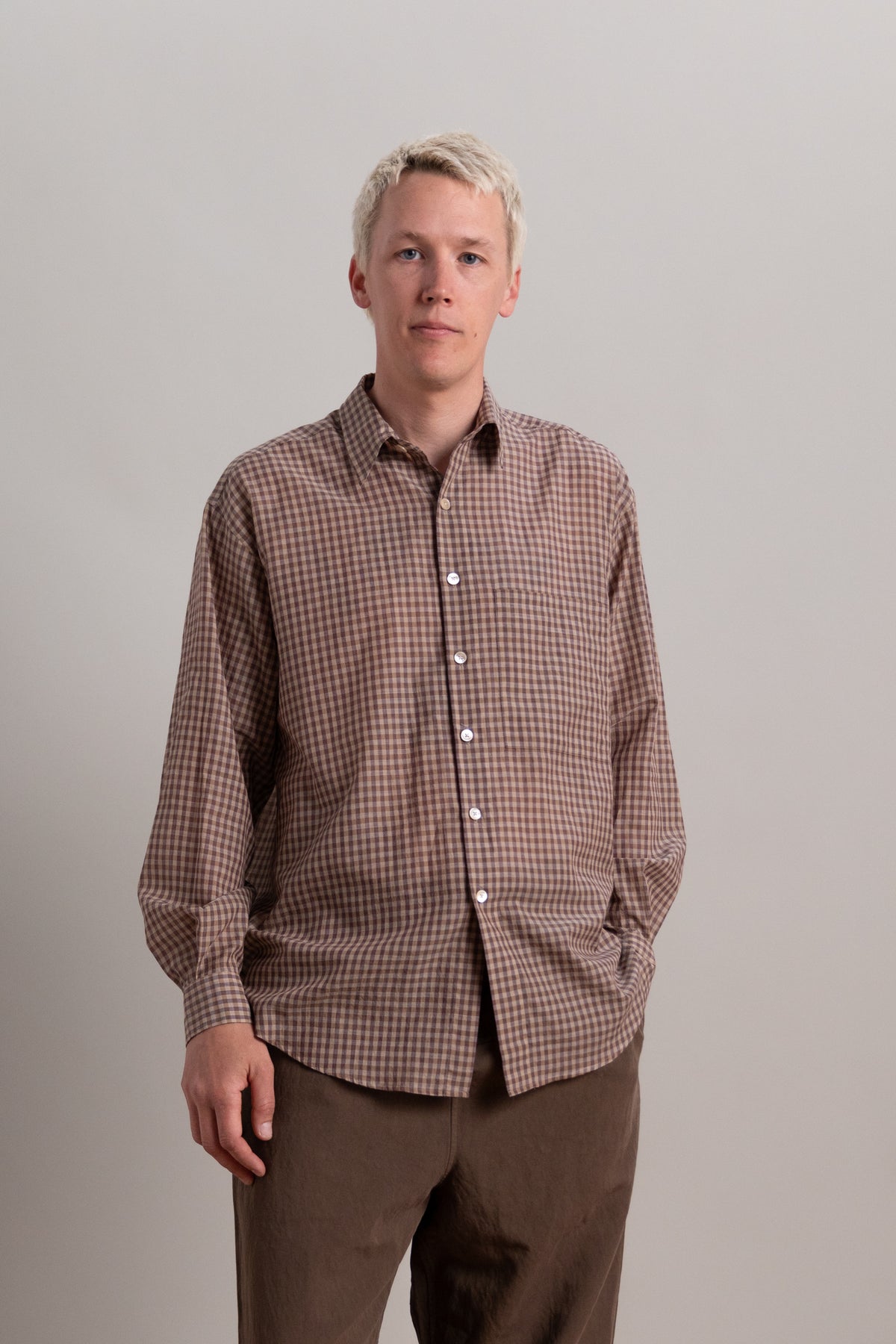 AIRY LIGHT COTTON CHECK BIG SHIRT IN BROWN GINGHAM CHECK