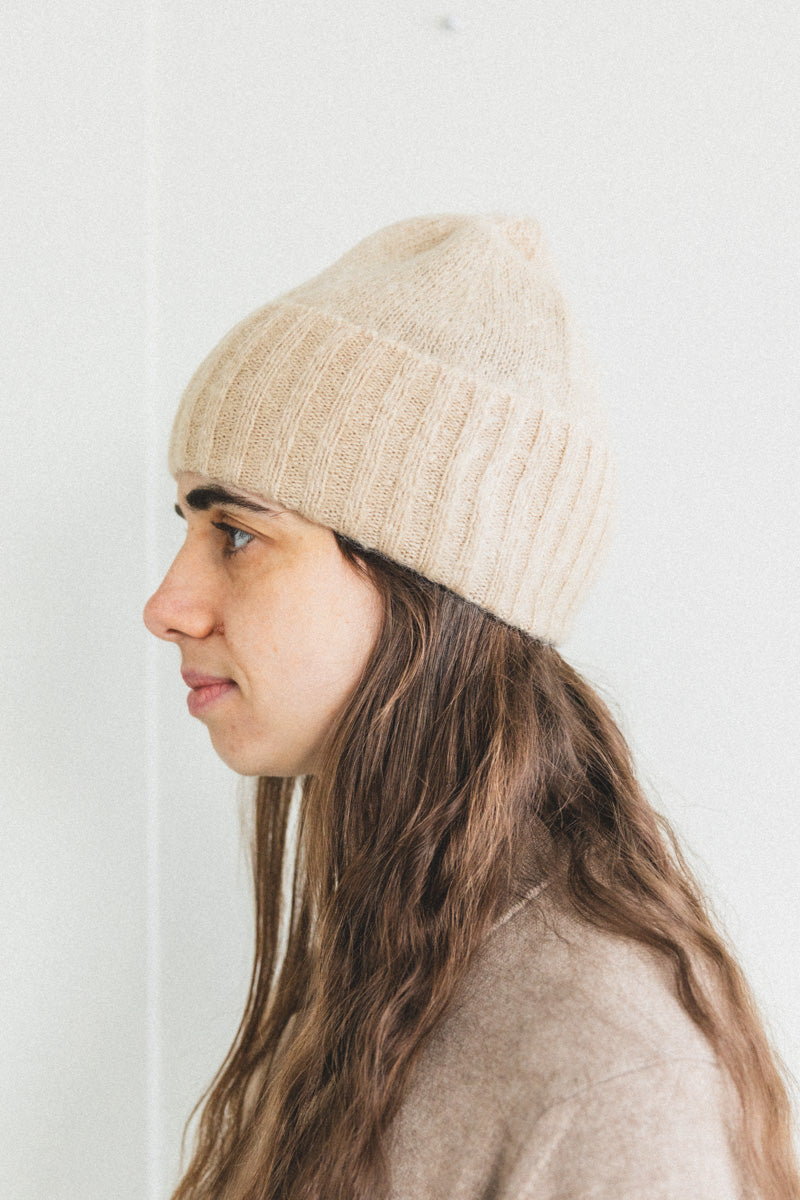 BRUSHED SUPER KID MOHAIR KNIT CAP