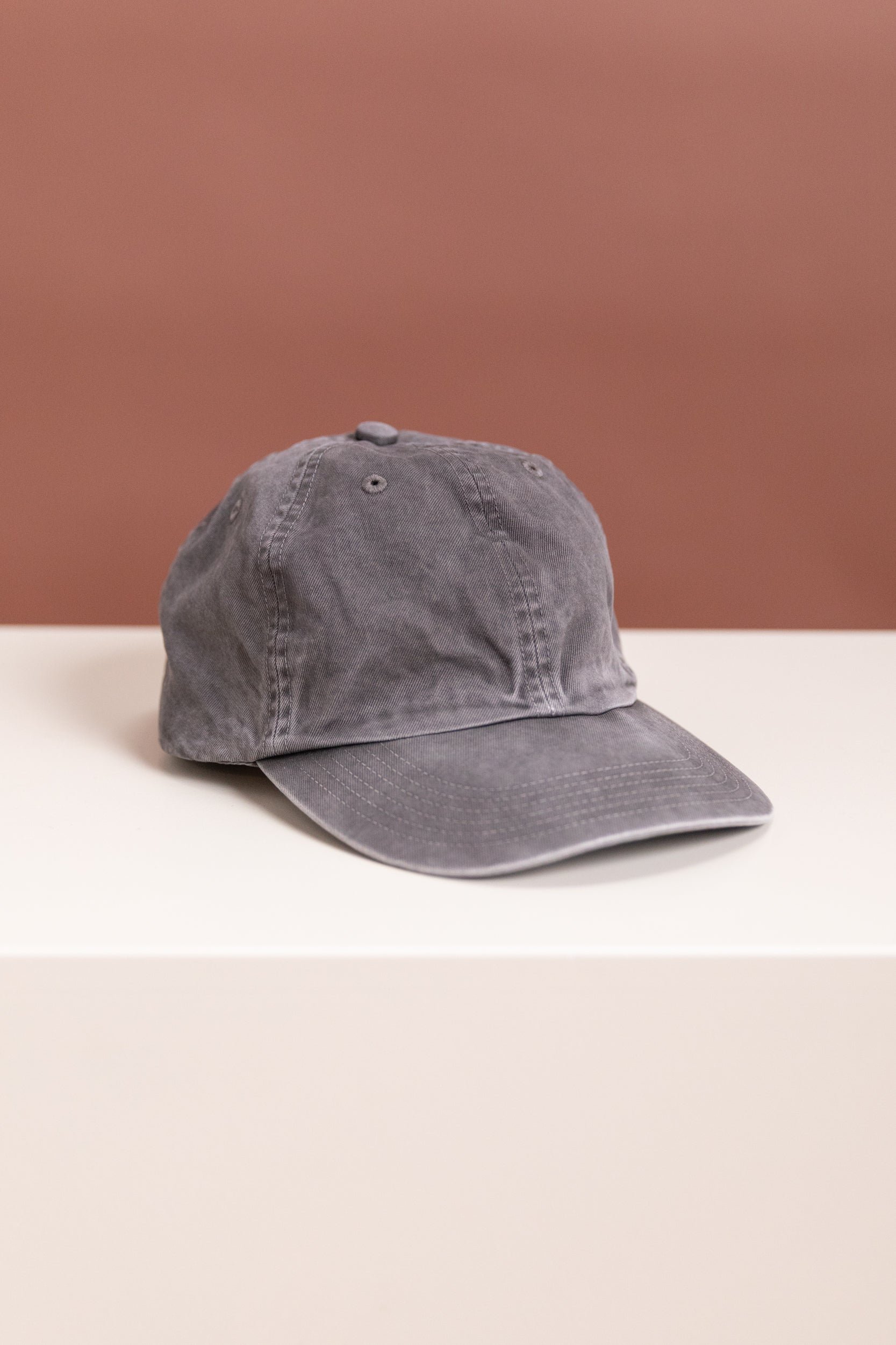 PRODUCT DYED FINX CHINO CAP MADE BY KIJIMATAKAYUKI IN DUSTY GRAY