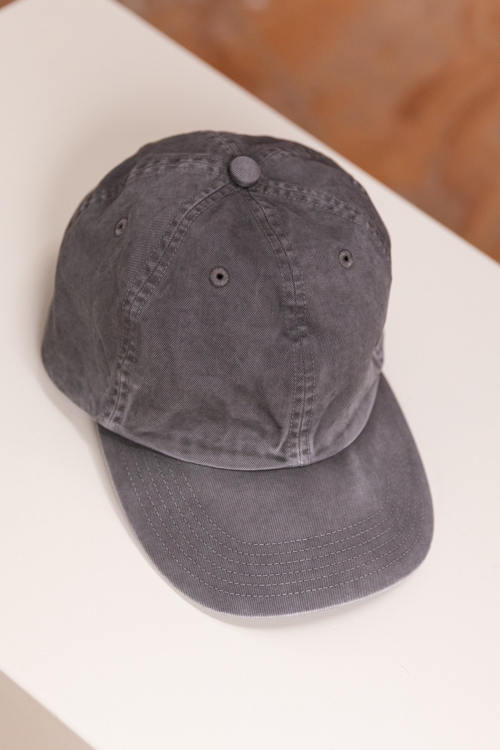 PRODUCT DYED FINX CHINO CAP MADE BY KIJIMATAKAYUKI IN DUSTY GRAY