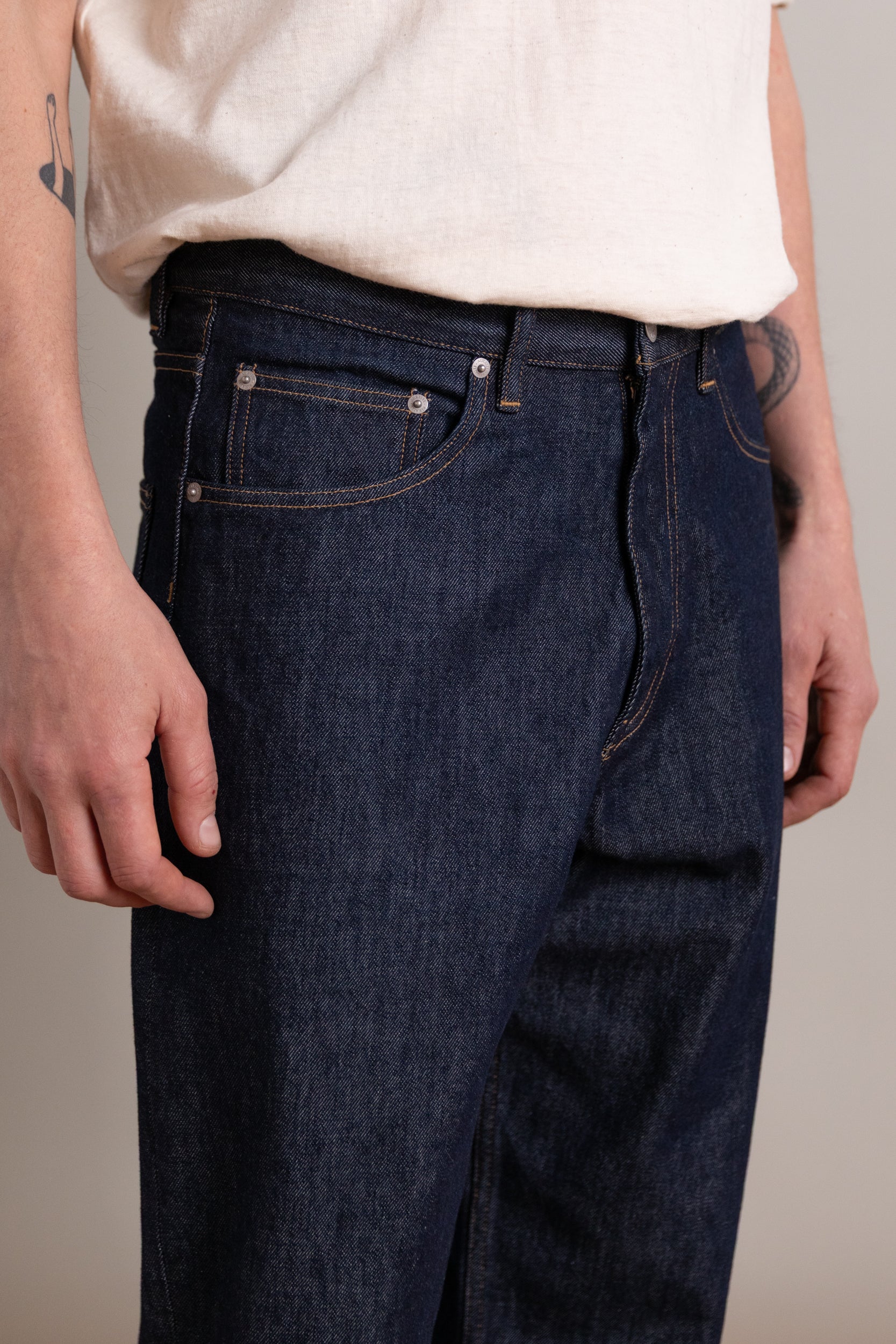 HARD TWIST DENIM WIDE PANTS