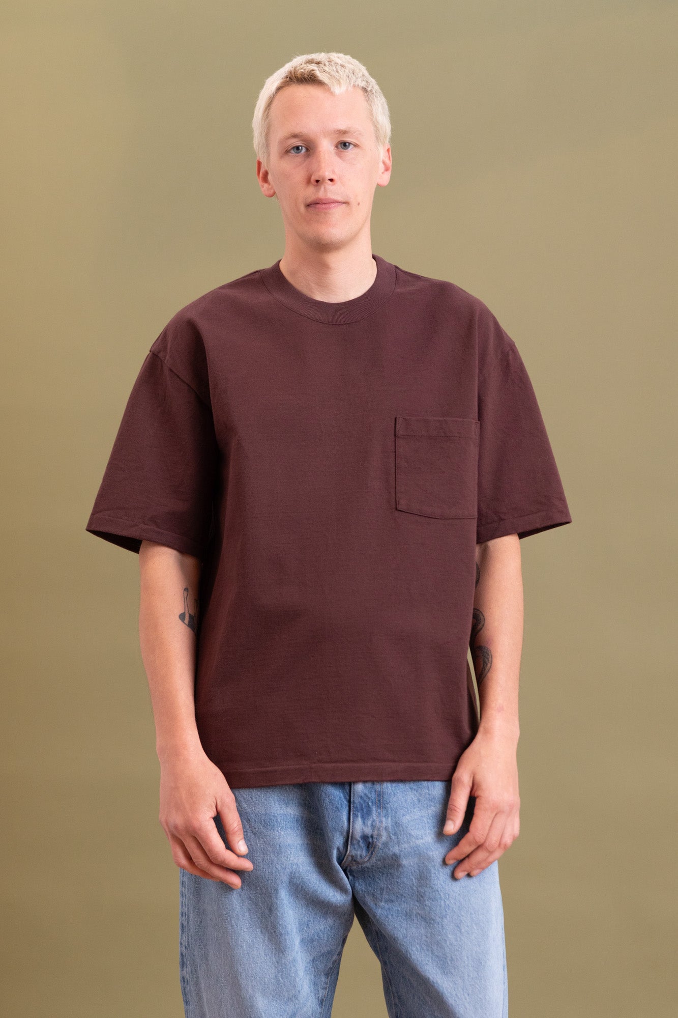 AURALEEオーラリー HEAVY WEIGHT POCKET TEE HEAVY WEIGHT POCKET TEE IN BROWN