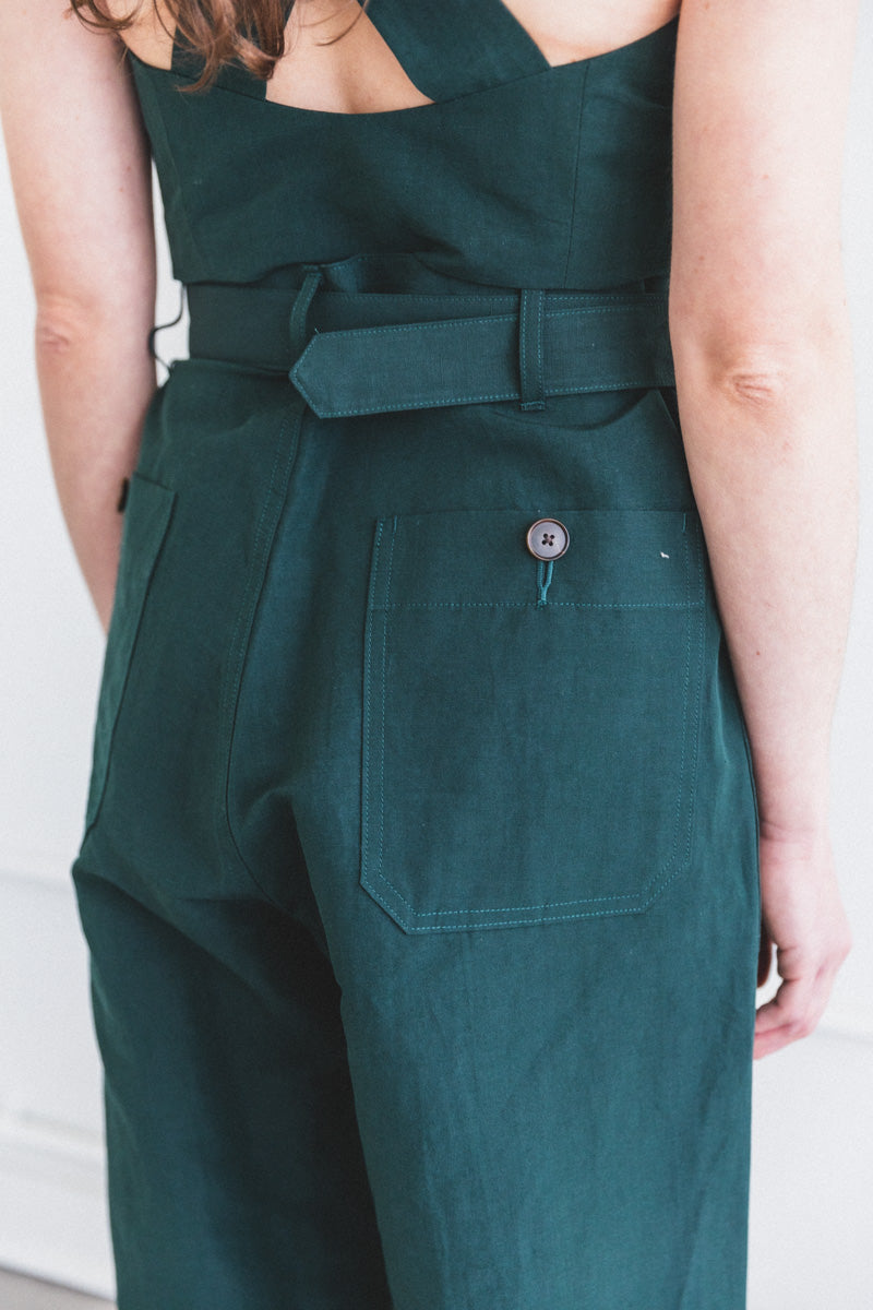 HIGH DENSITY FINX LINEN WEATHER PANTS IN DARK GREEN