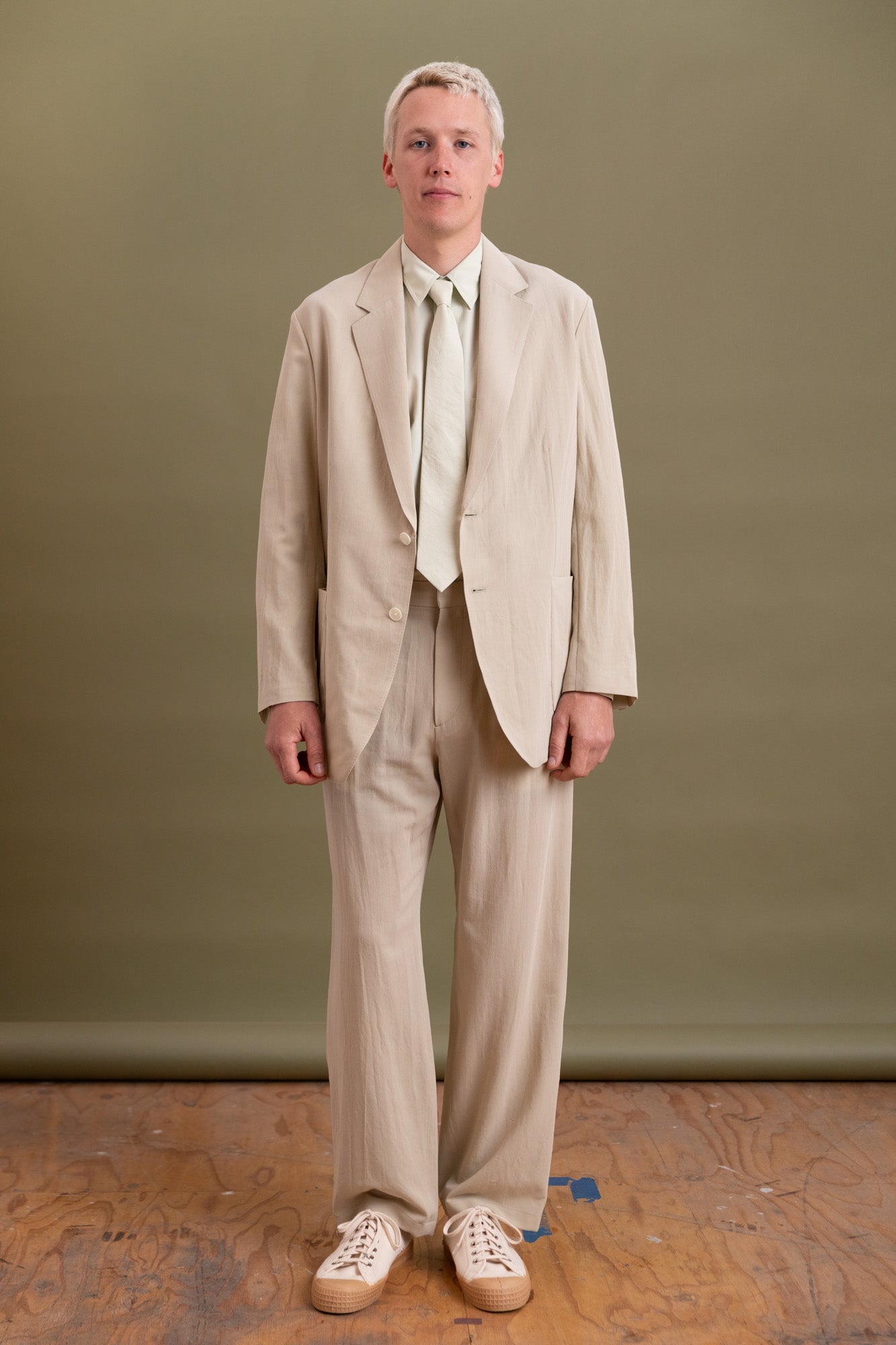 LIGHT COTTON WOOL VIYELLA JACKET IN LIGHT KHAKI