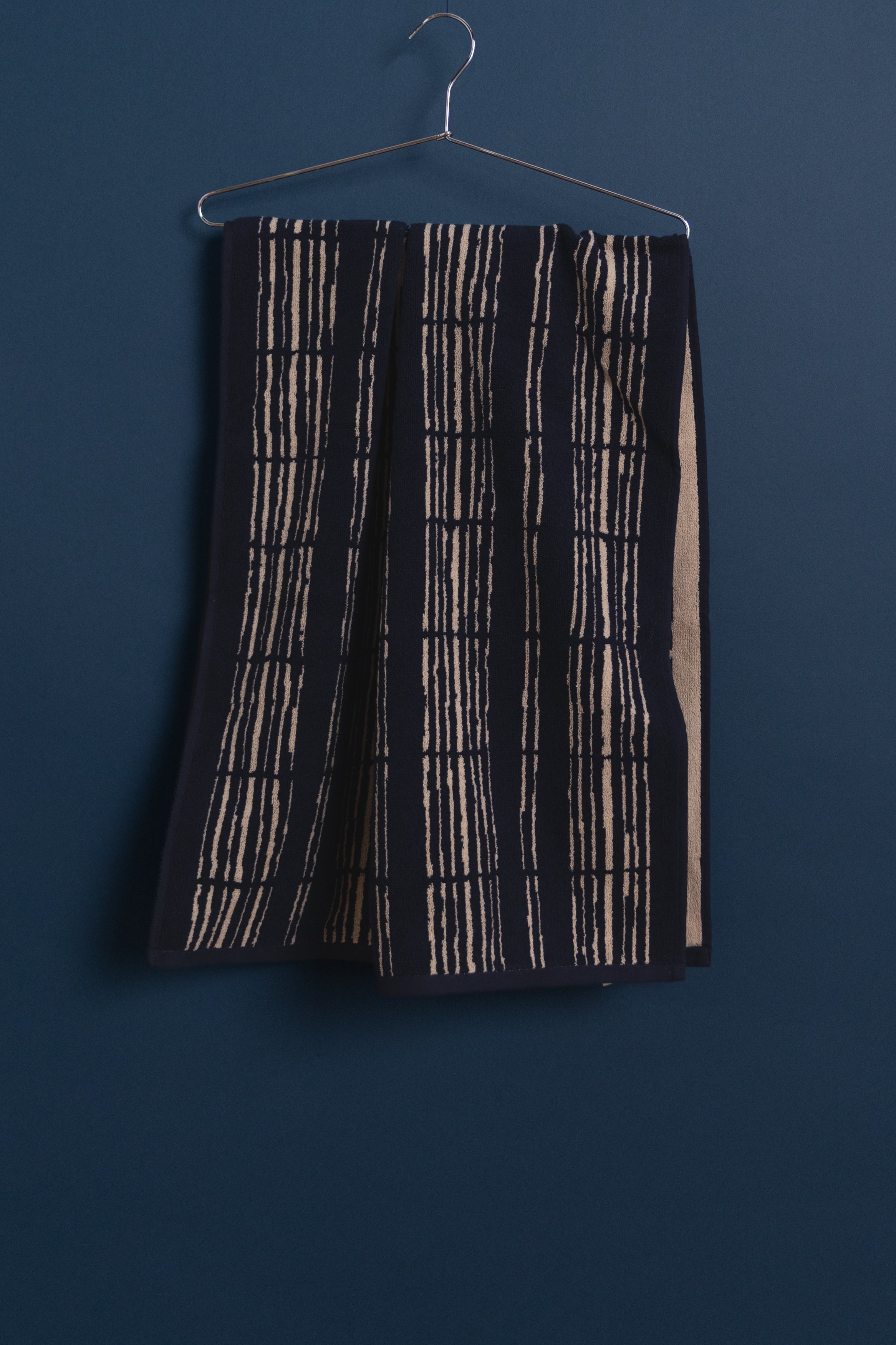 ESTER BATH TOWEL