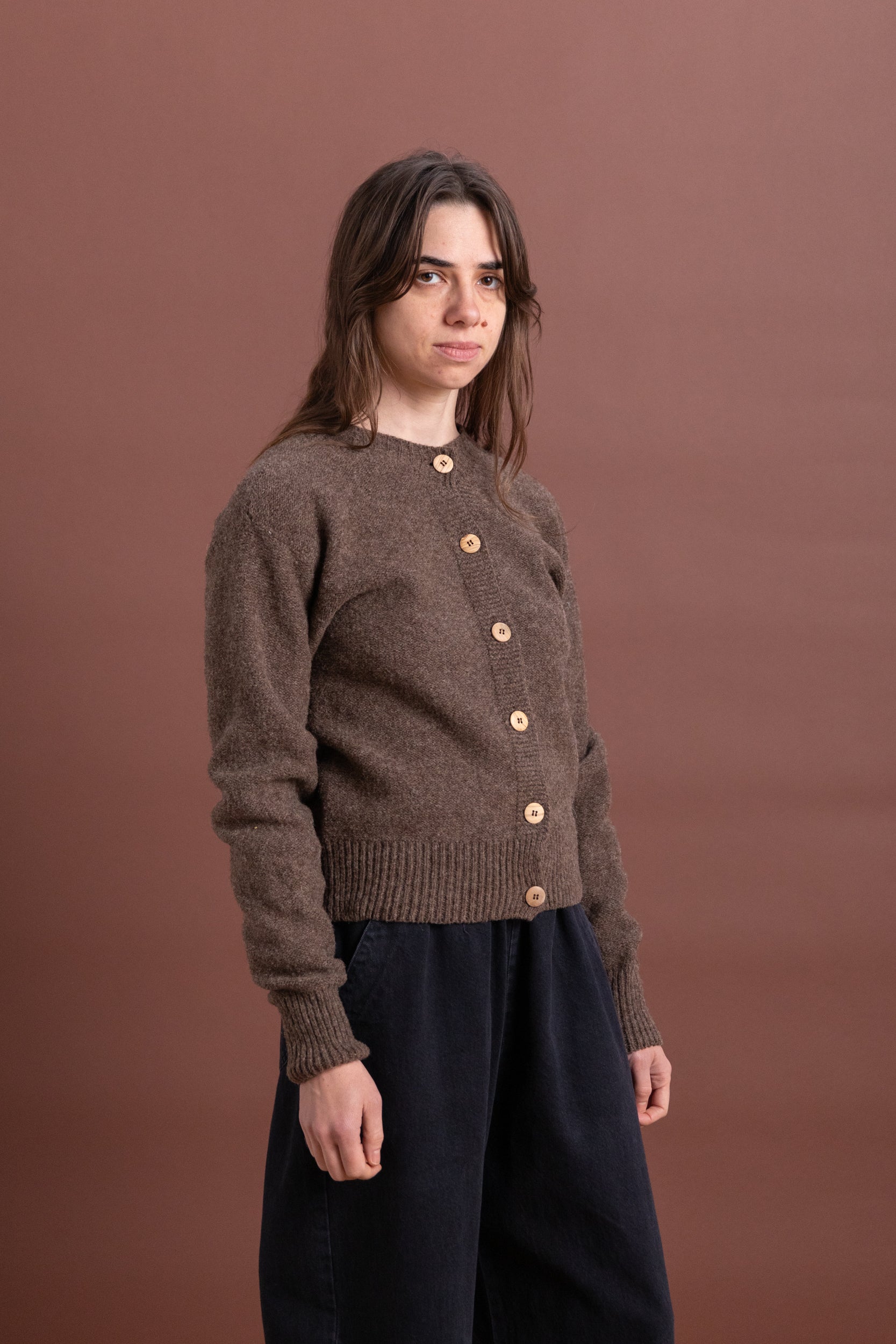 TIER CARDIGAN IN ARLES MERINO WOOL