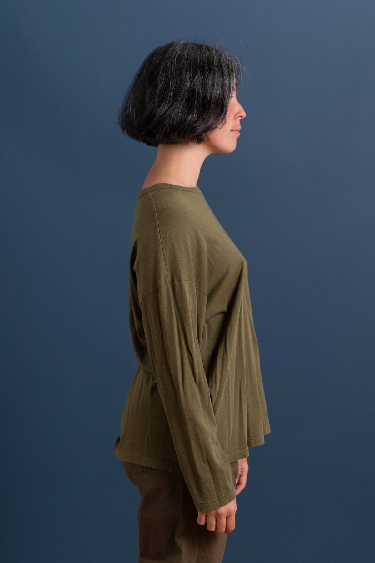 LOOSE FIT LONG SLEEVE IN ARMY