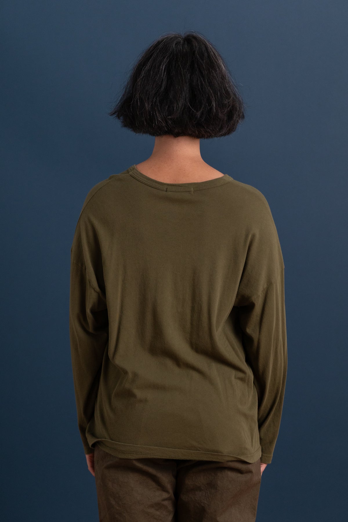 LOOSE FIT LONG SLEEVE IN ARMY